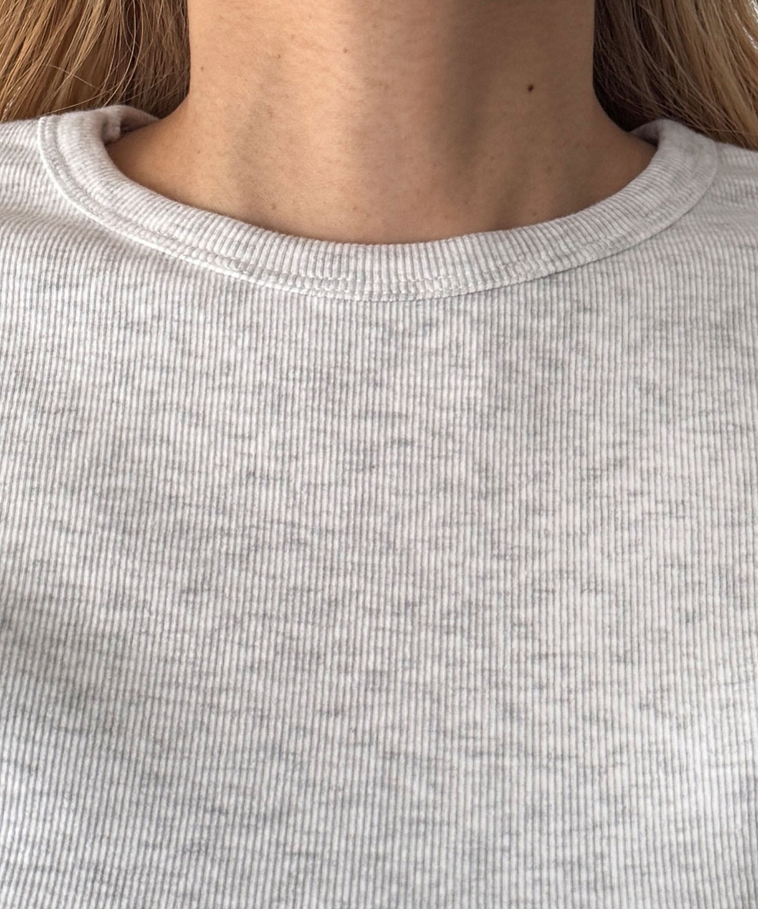 BASICコンパクトTシャツ