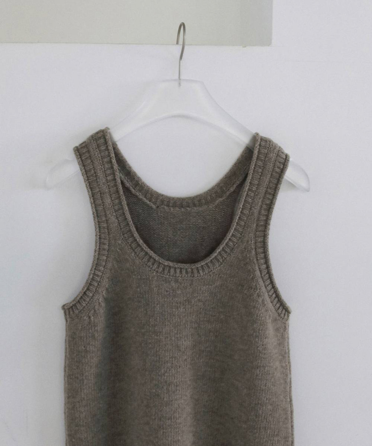 Knit Long Tanktop