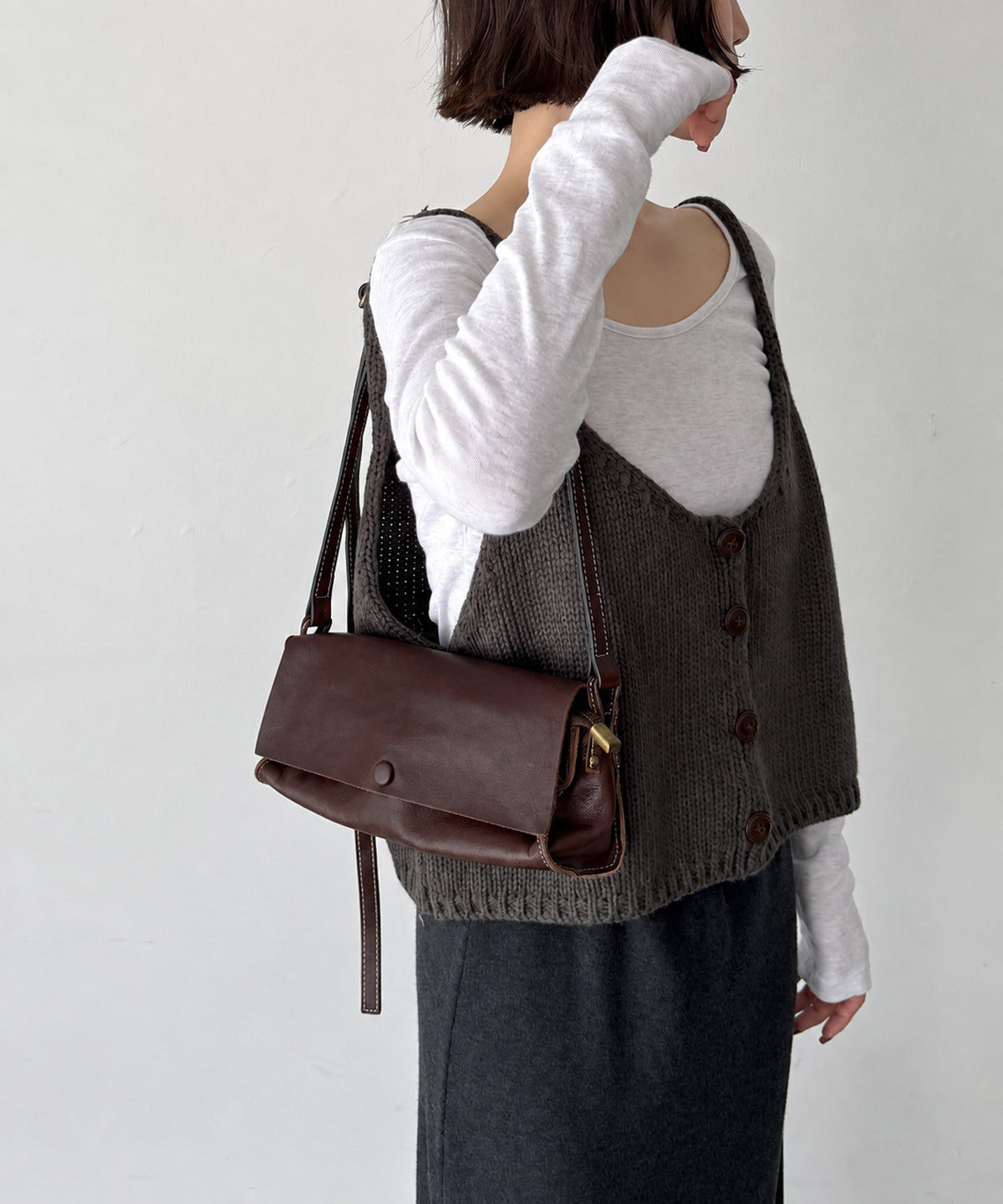 レクタングルレザーショルダーバッグ