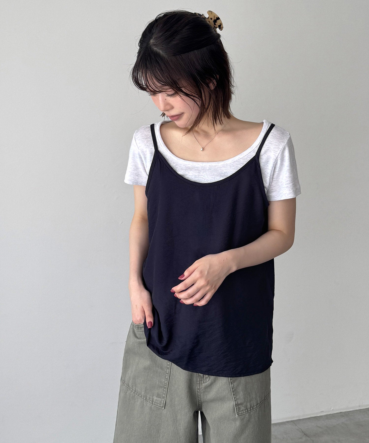 H154 B80 W64 H84