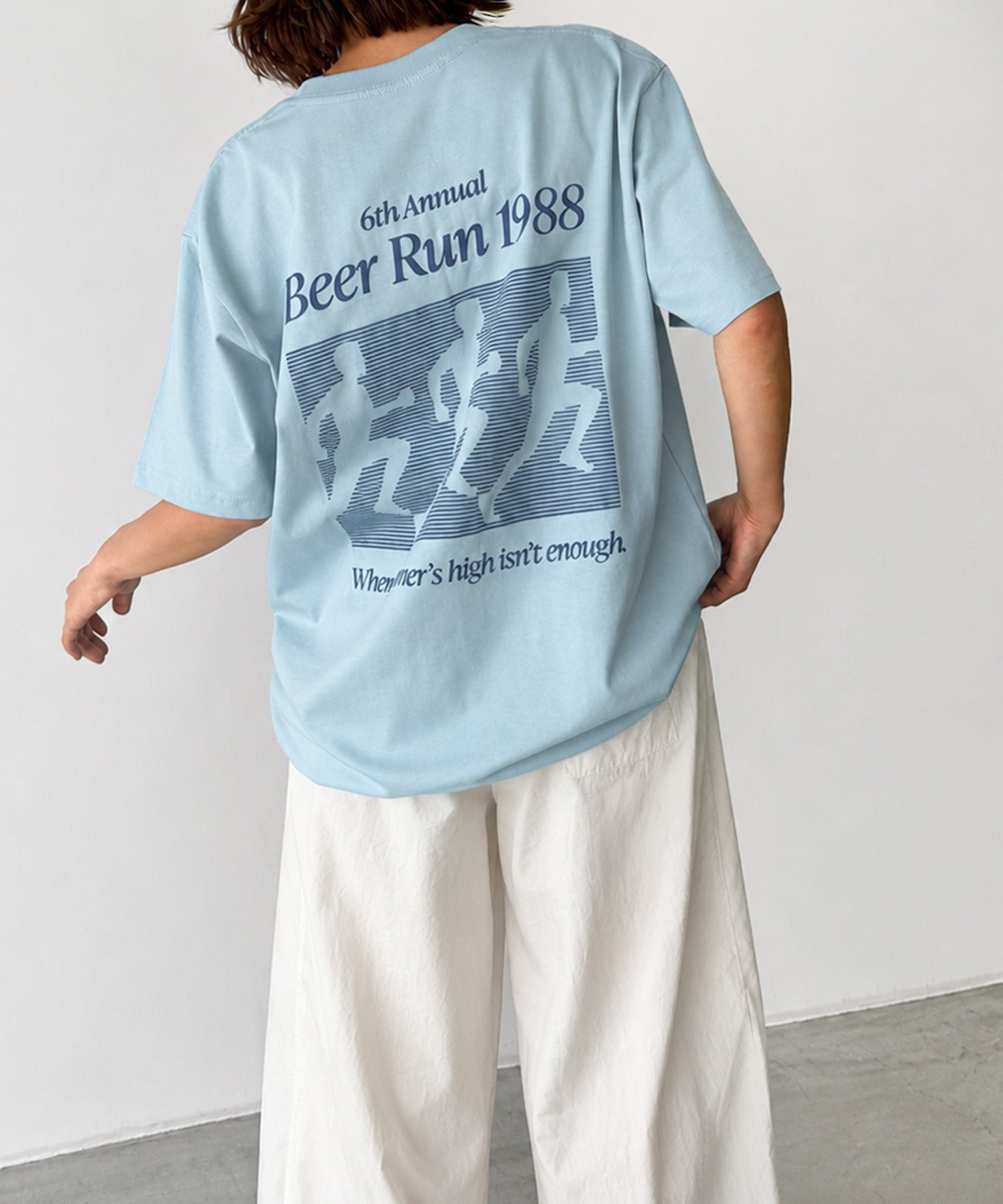 H158 B80 W61 H85