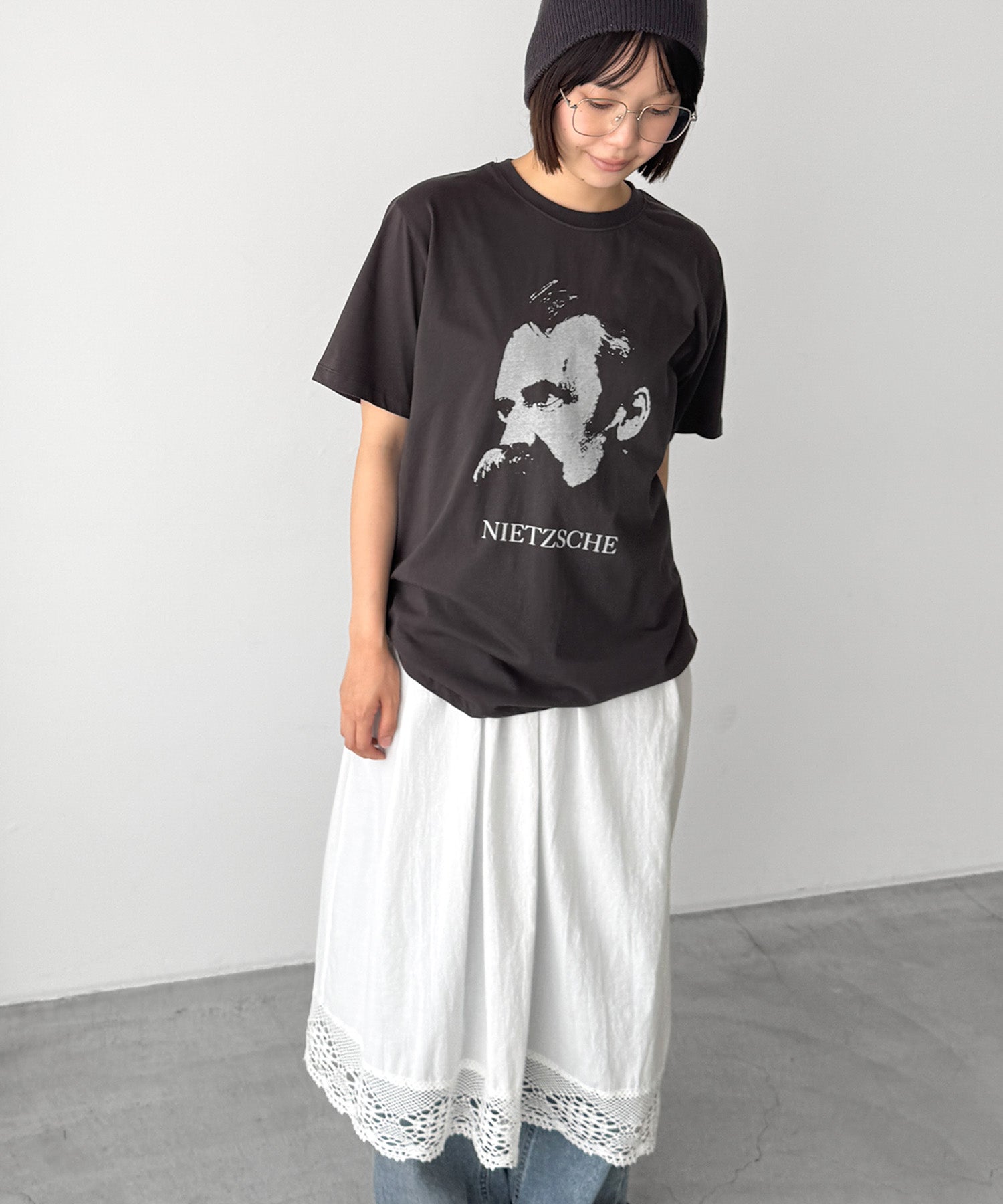 H160 B85 W69 H91