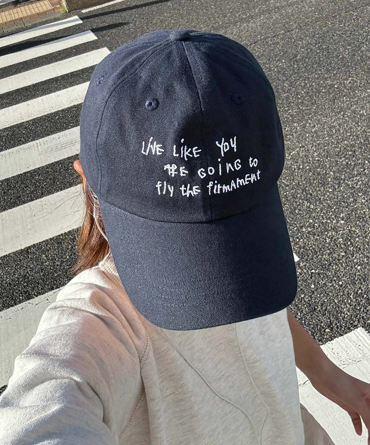 LiVE LiKE ロゴCAP