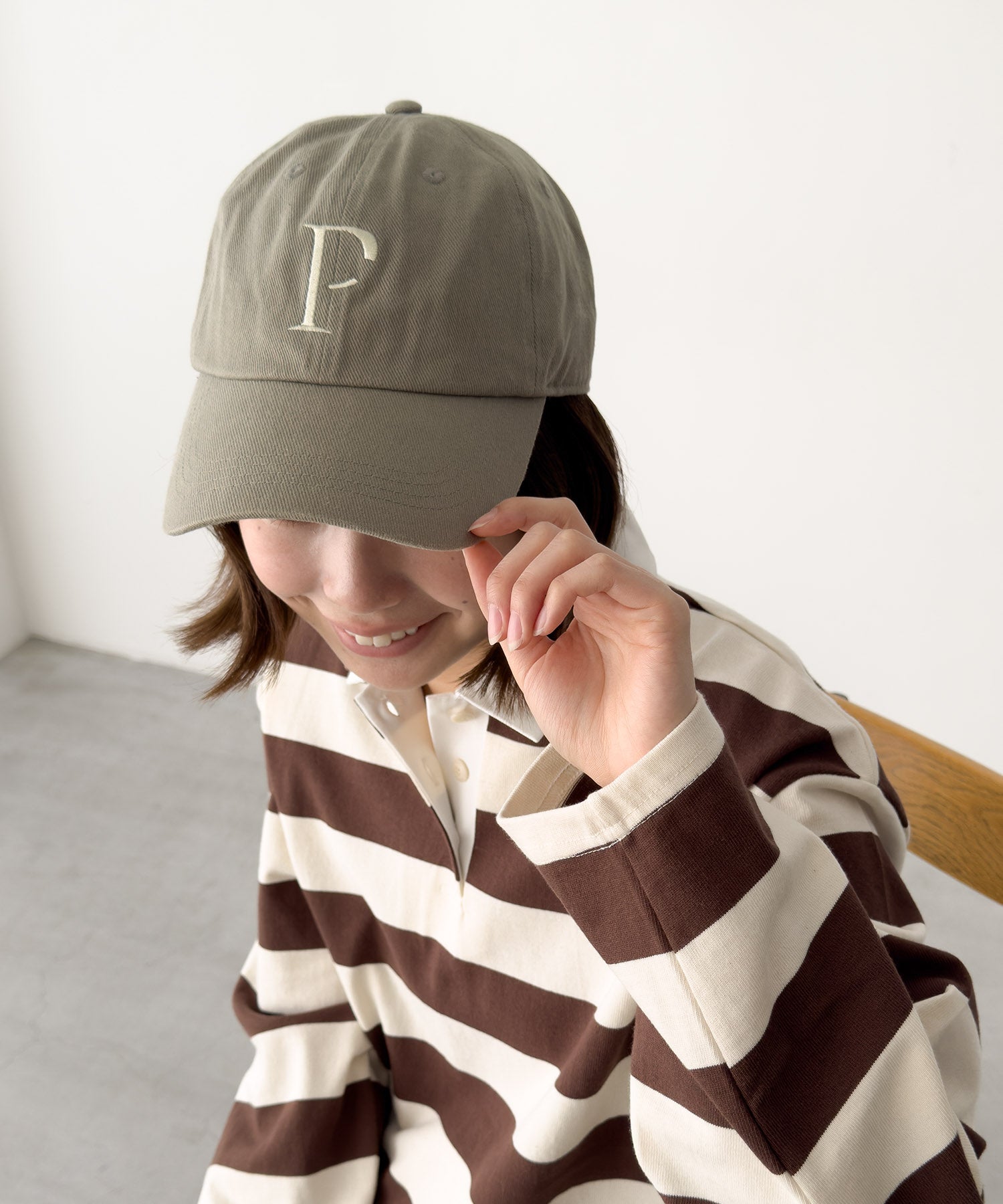 P ロゴCAP