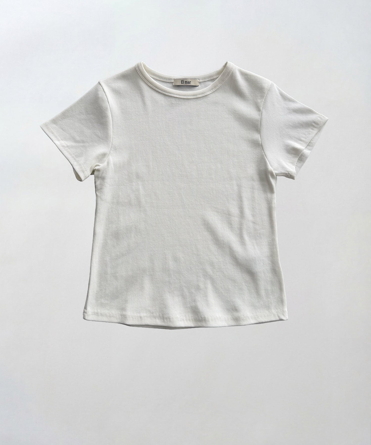 BASICコンパクトTシャツ