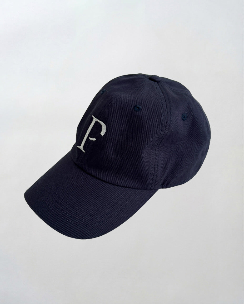 P ロゴCAP