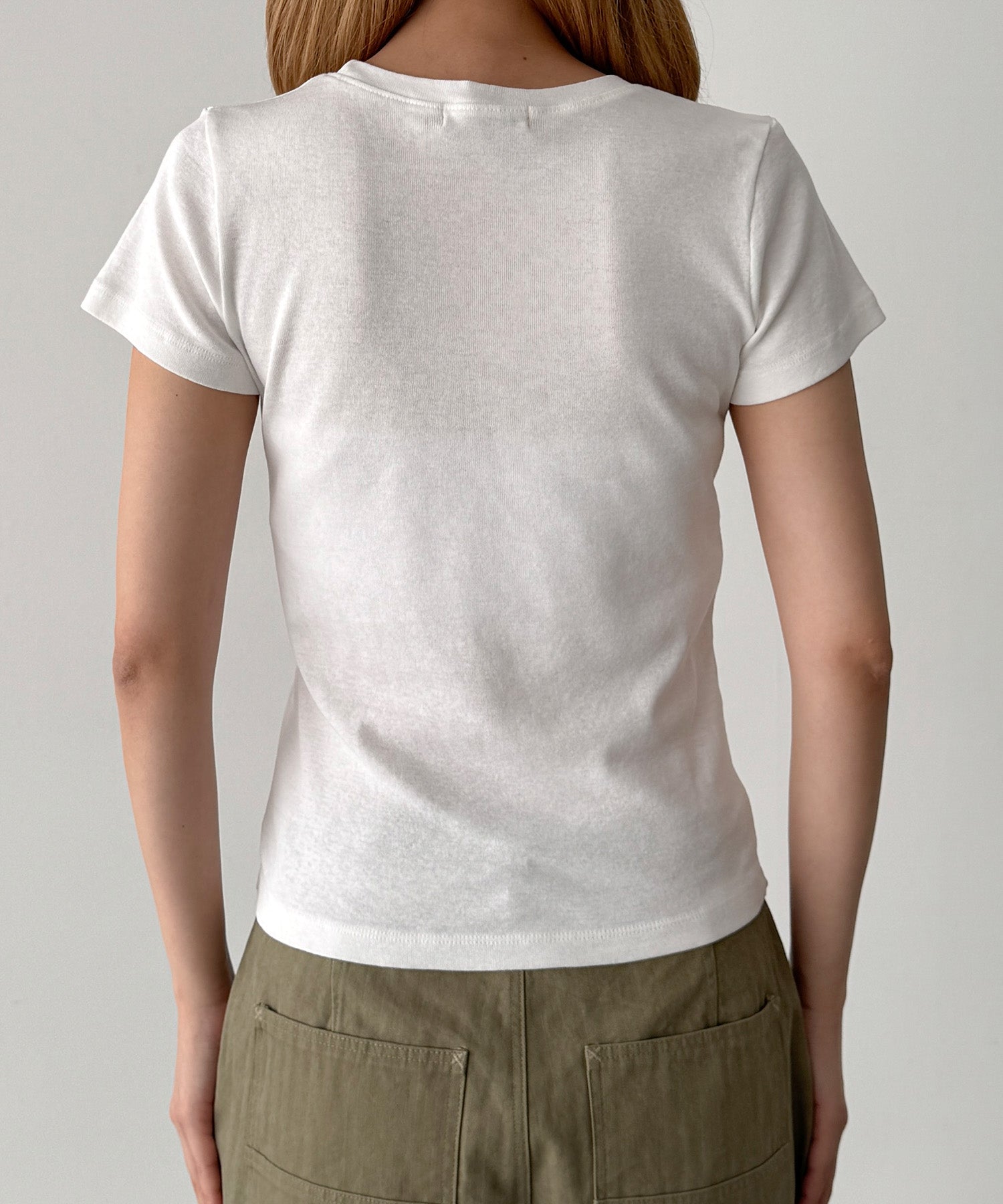 BASICコンパクトTシャツ