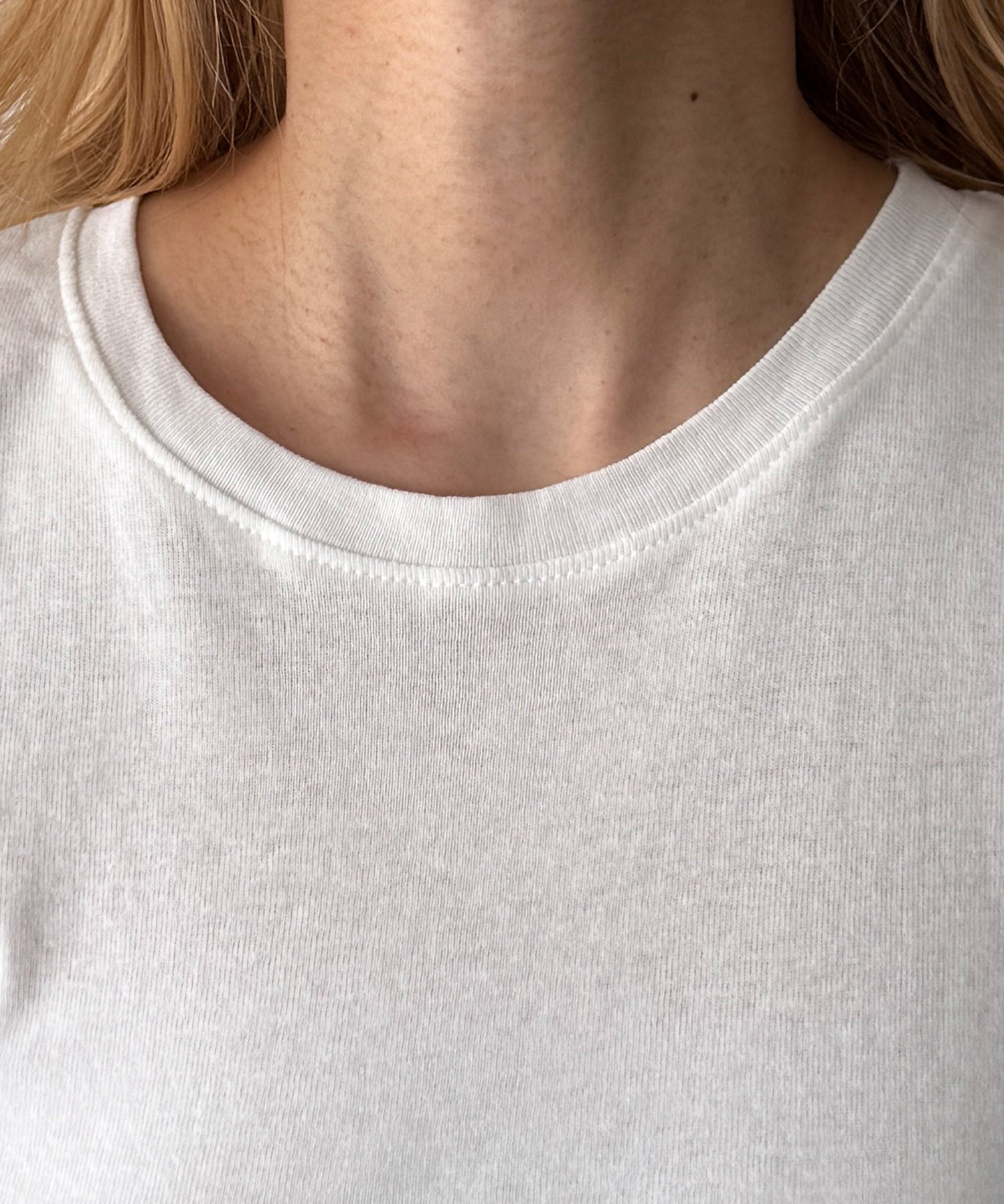 BASICコンパクトTシャツ