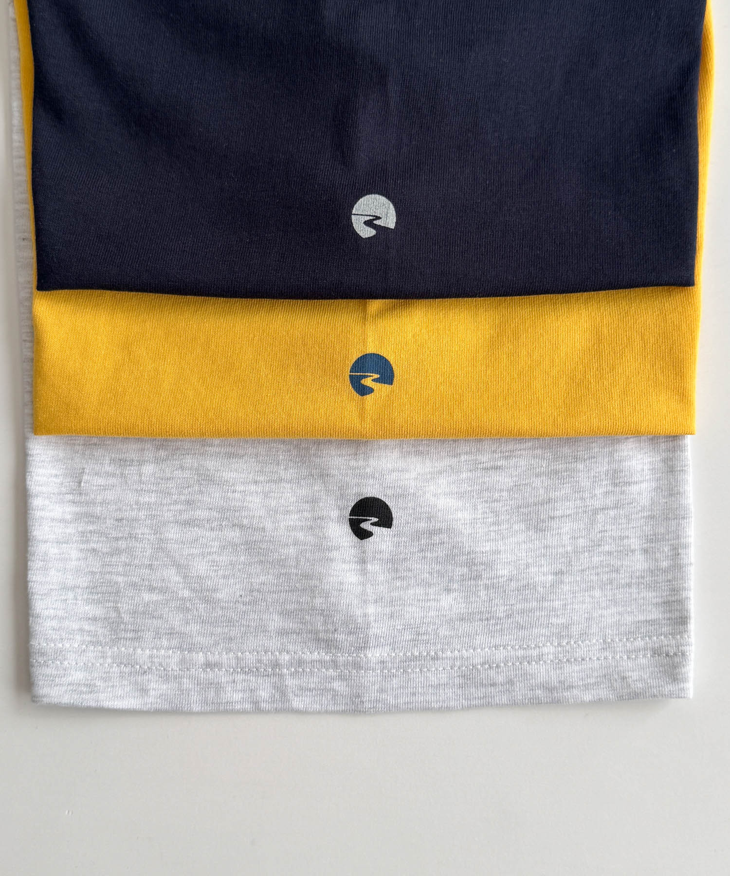"Calm air"Tシャツ