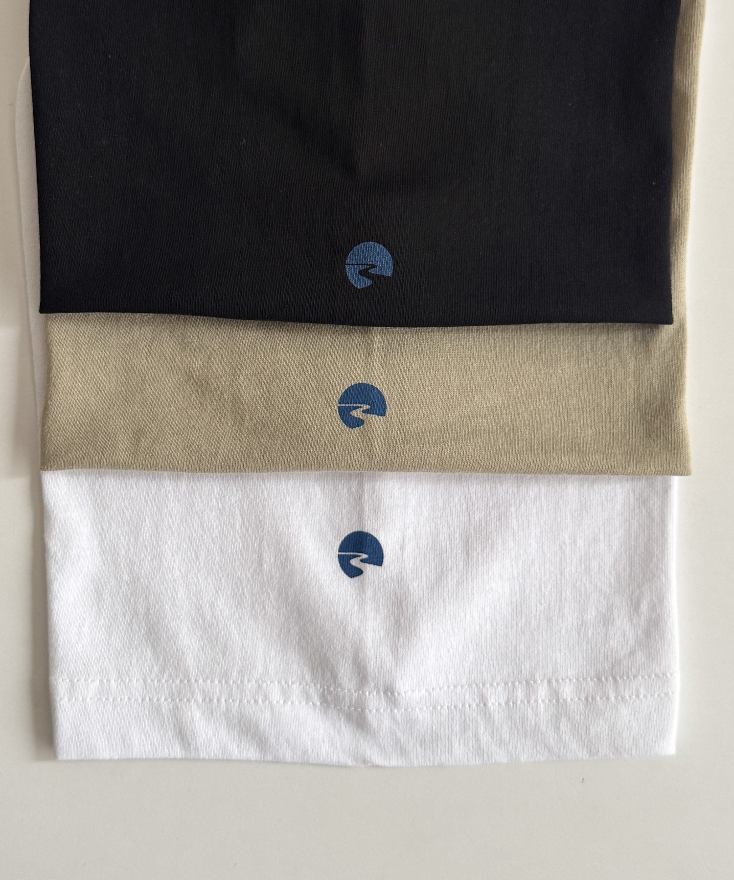 "road"Tシャツ