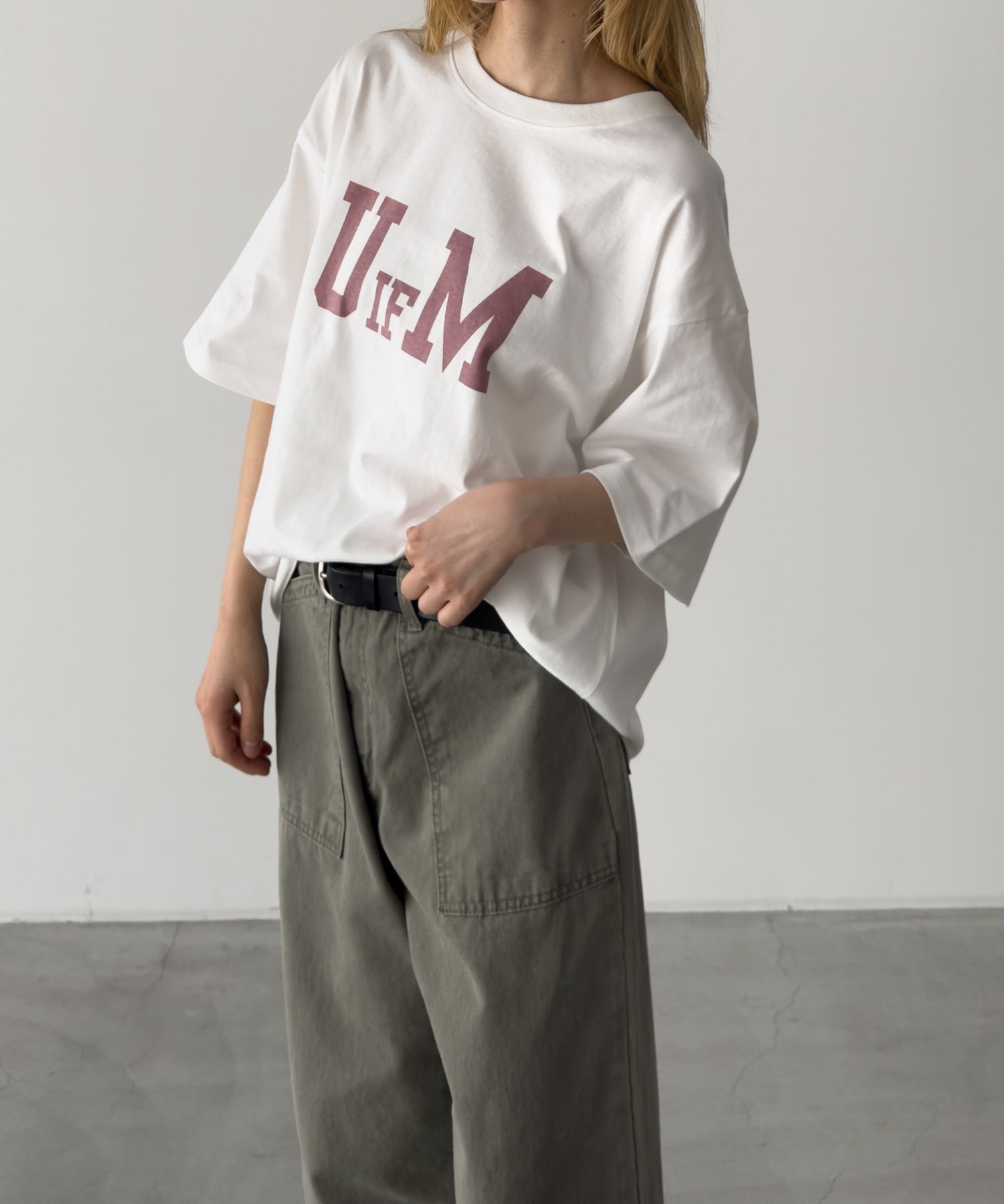 "U IF M"Tシャツ