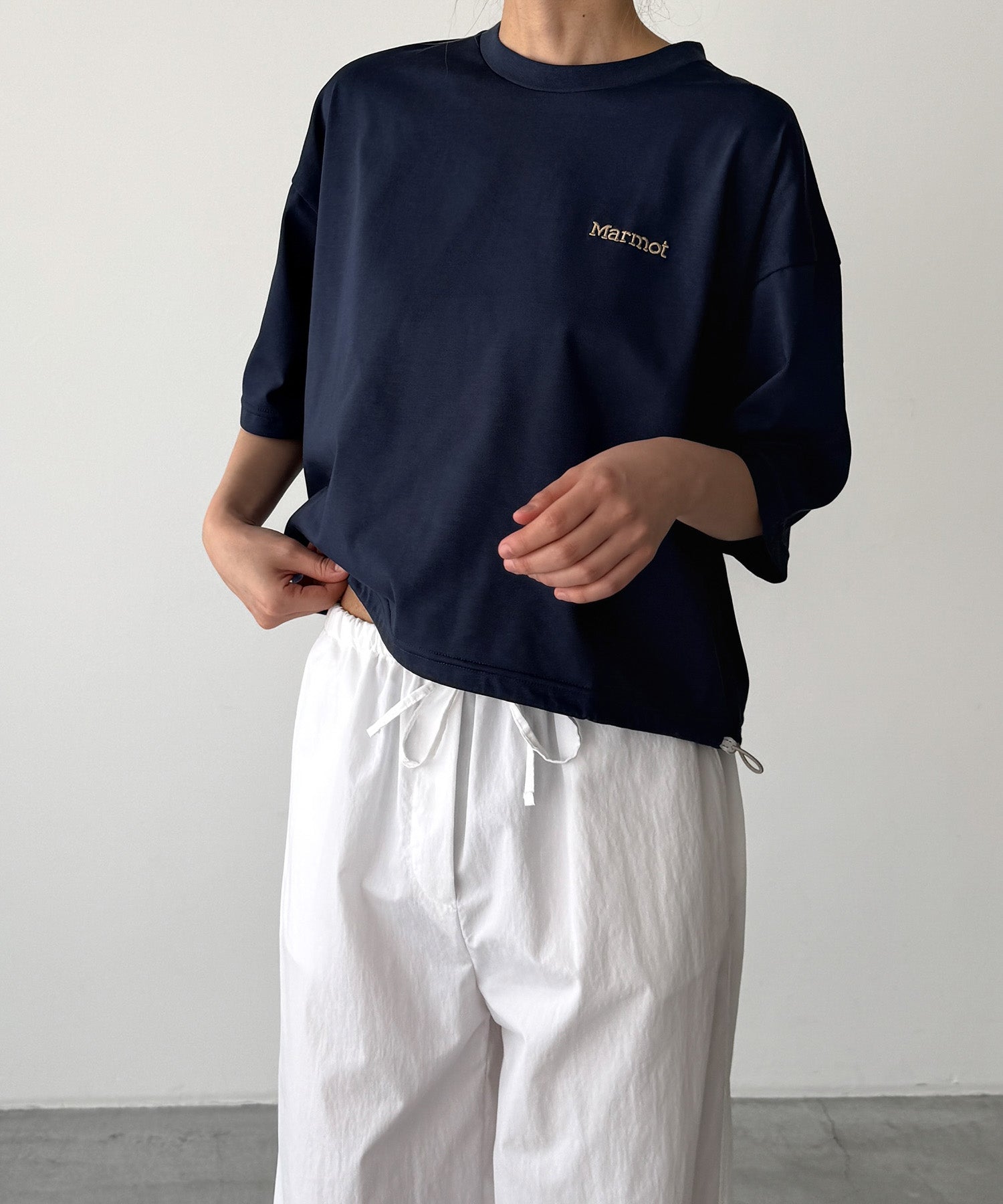 H158 B77 W57 H84(モデル着用サイズM)