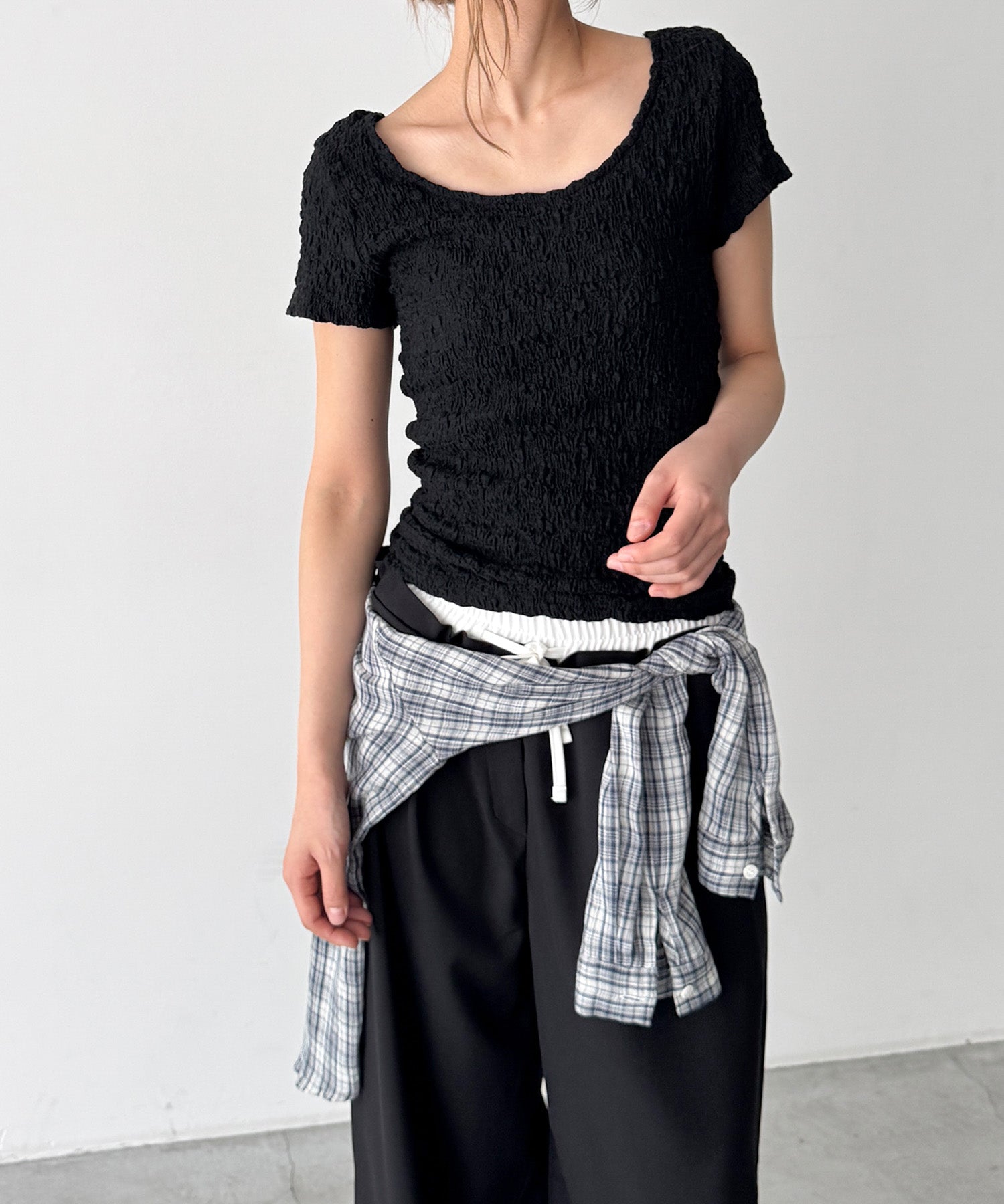 バックオープンシャーリングTシャツ