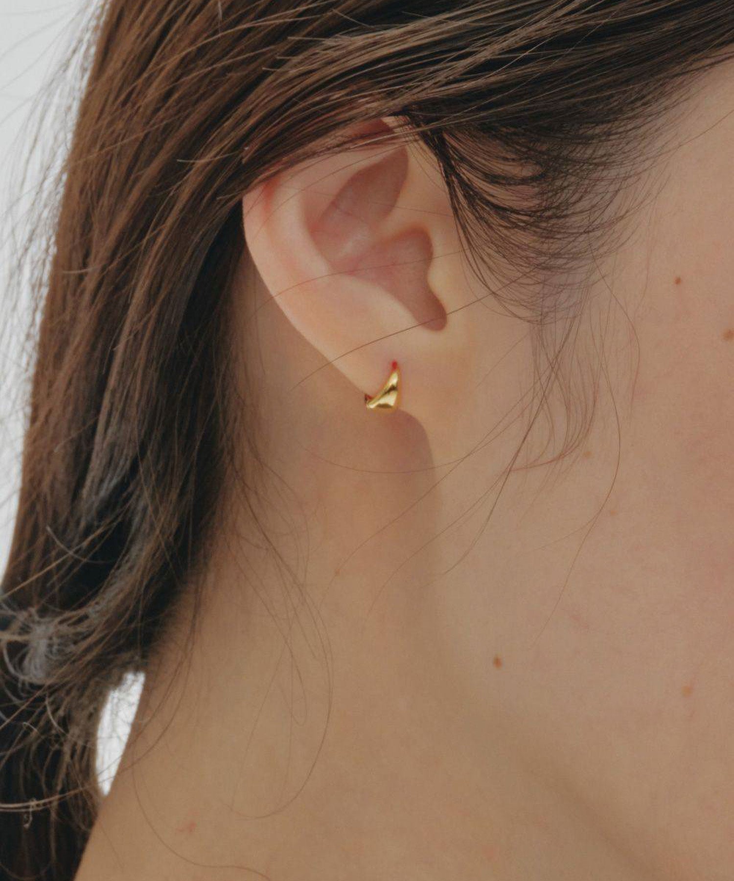 Petit Curvy Pierce