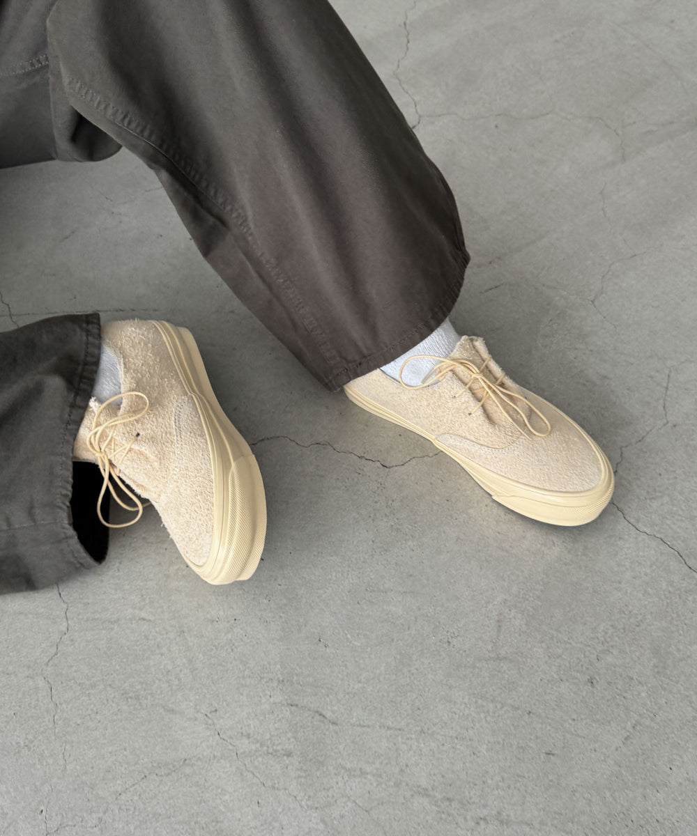 LX Authentic Ease