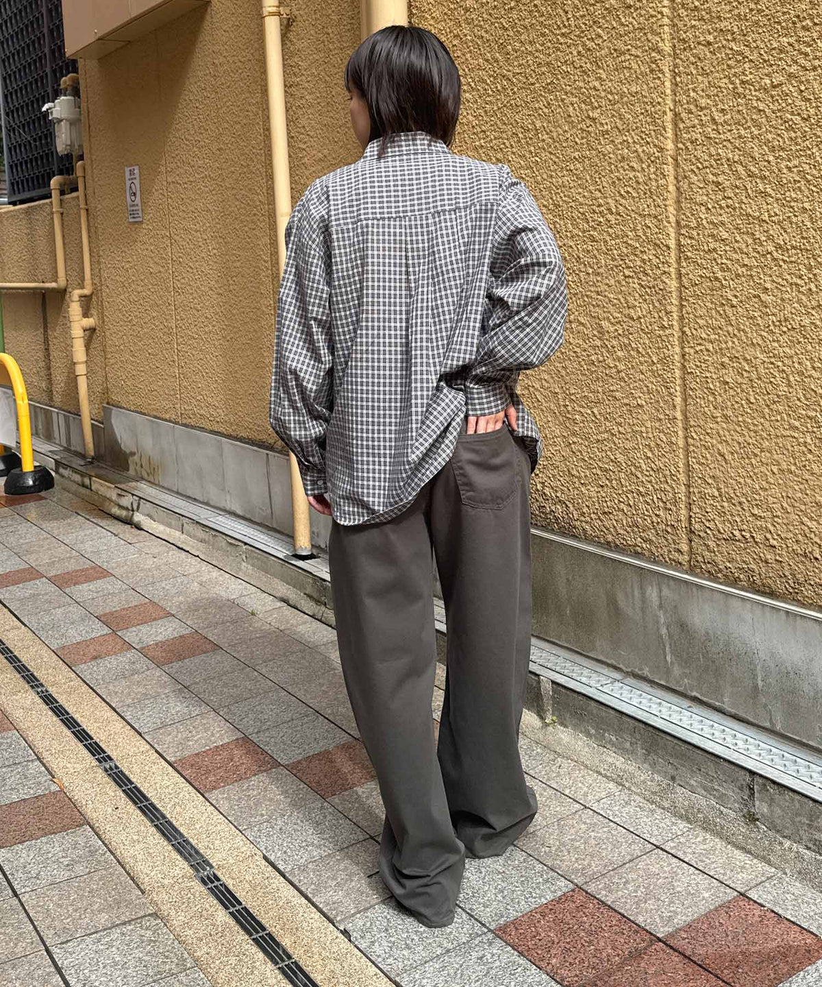 ウォッシュドコットンカーブパンツ
