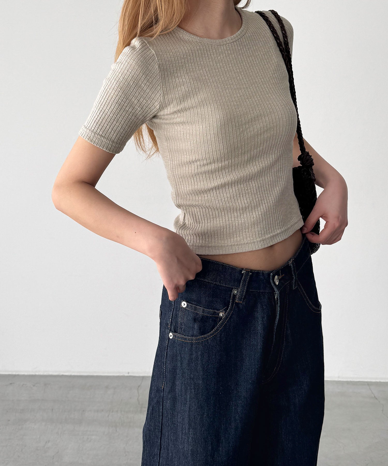 サイドボタンリブTシャツ