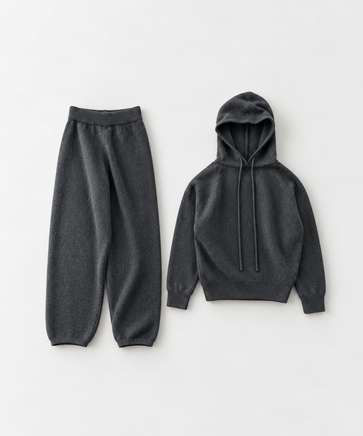 パーカーニットセットアップ