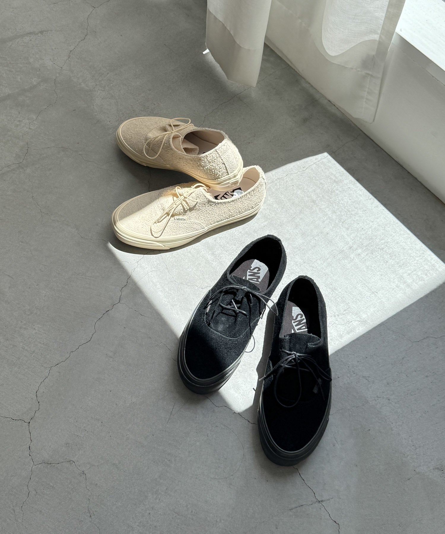 LX Authentic Ease
