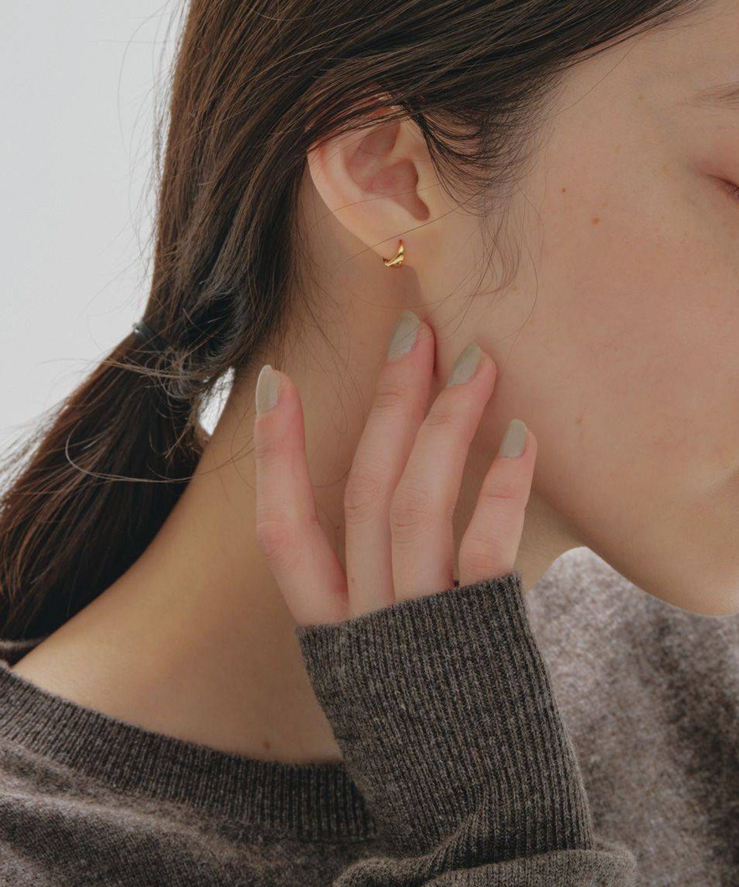 Petit Curvy Pierce