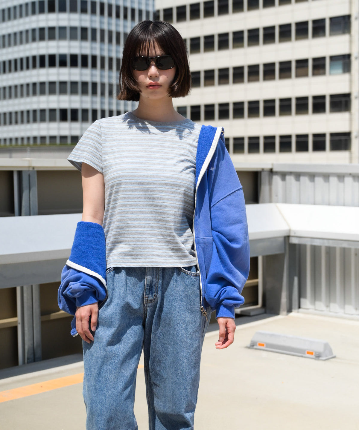 "number"ヴィンテージウォッシュジップパーカー