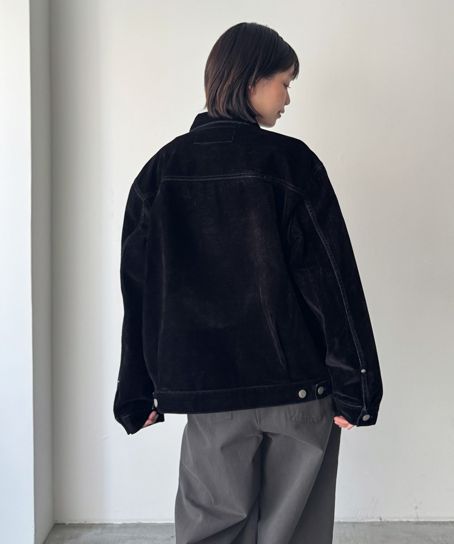 ブラックフロッキーデニムジャケット