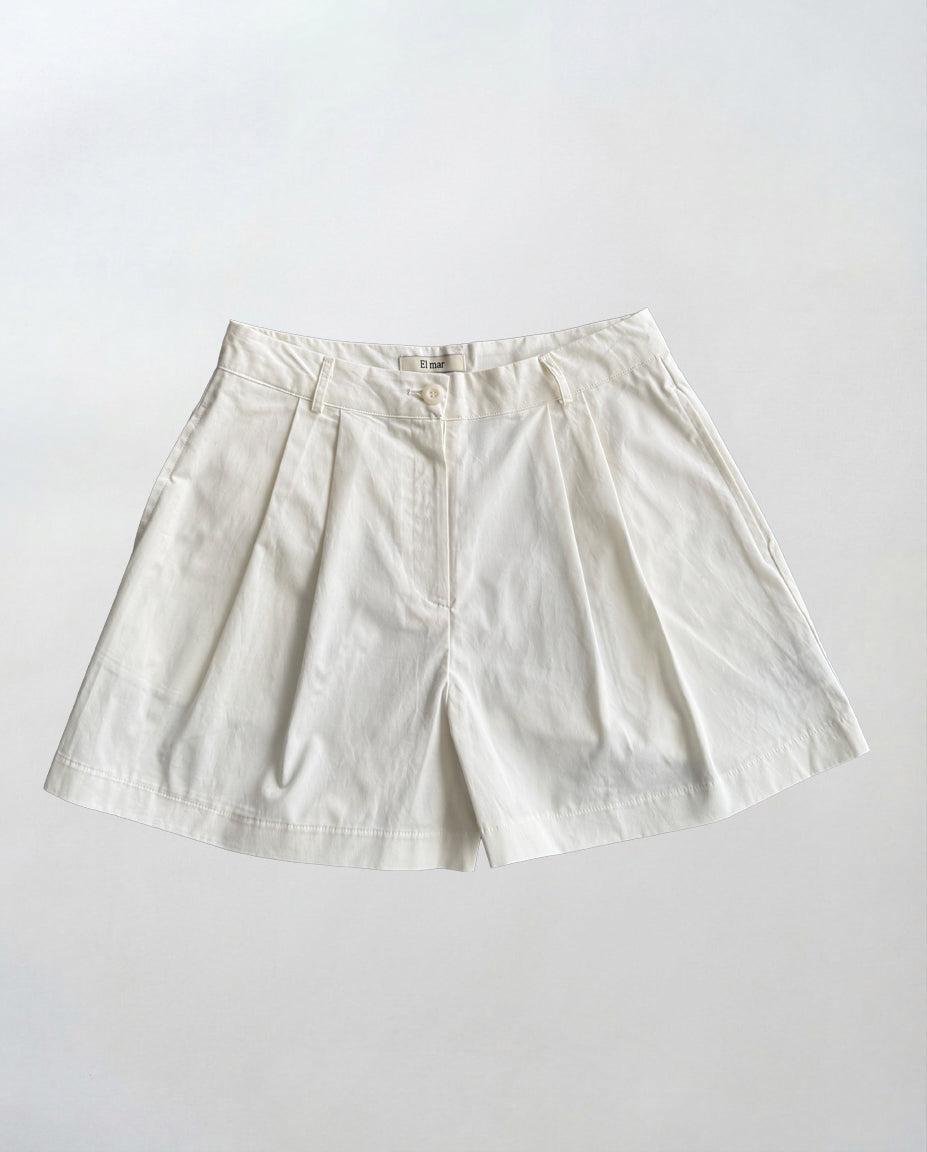 ダブルタックショートパンツ