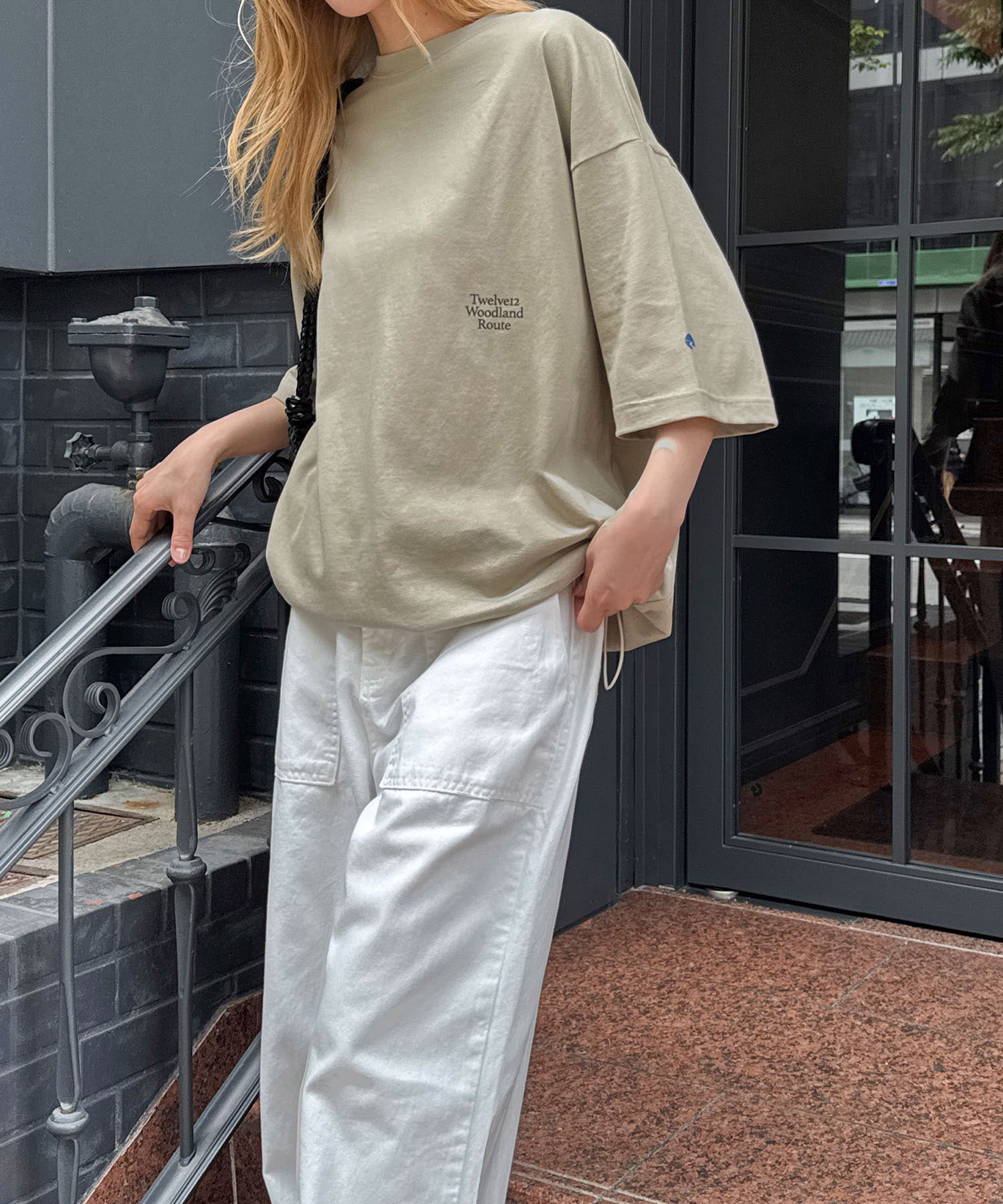 "road"Tシャツ
