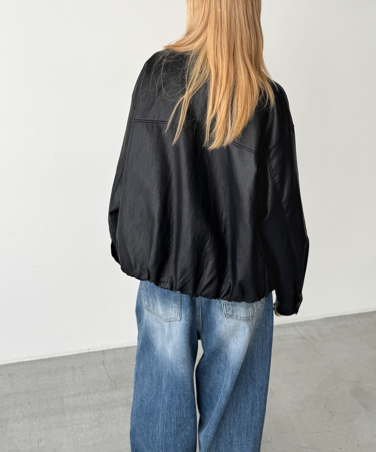 フェイクレザーZIPアップブルゾン