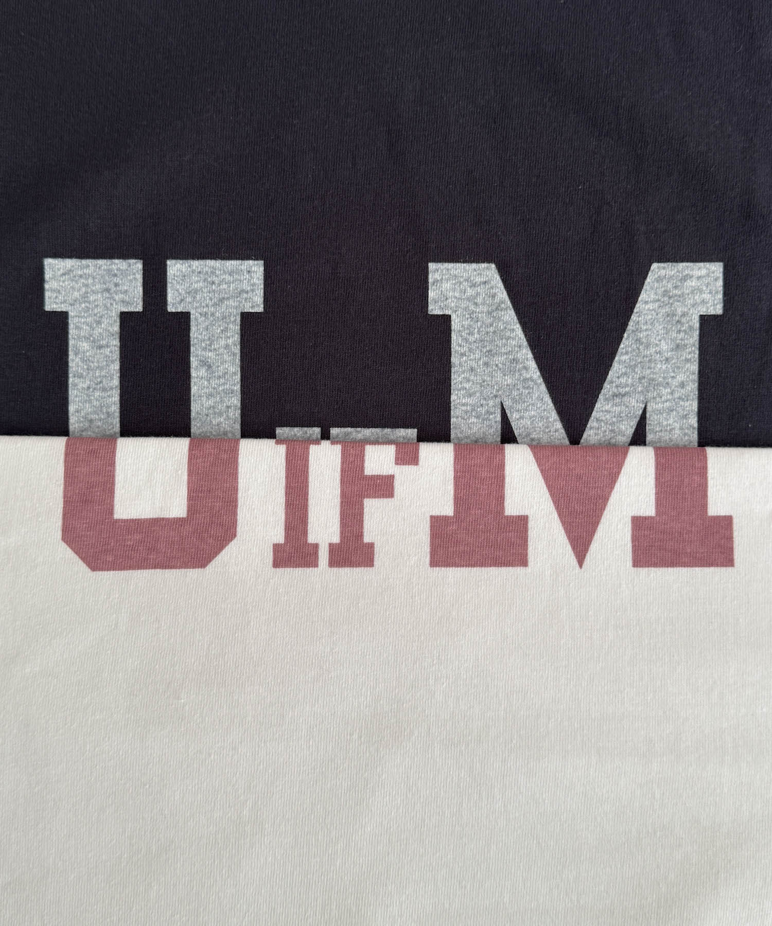 "U IF M"Tシャツ