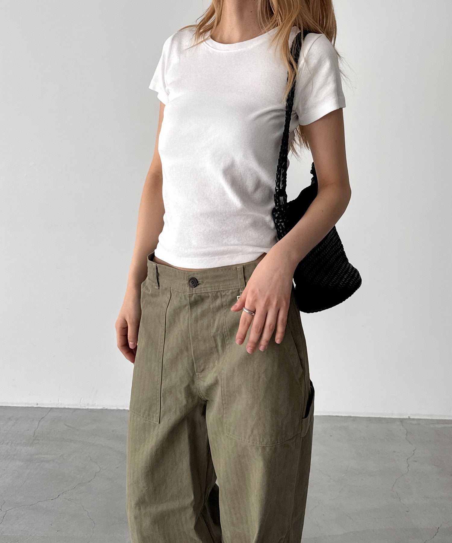 BASICコンパクトTシャツ