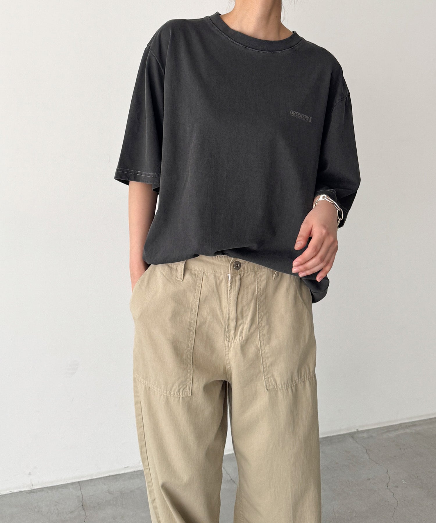 "GRNRY"Tシャツ