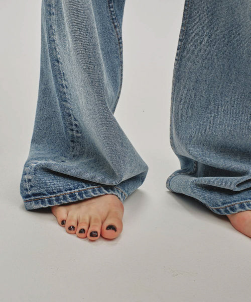 Cary’s Denim/12611404