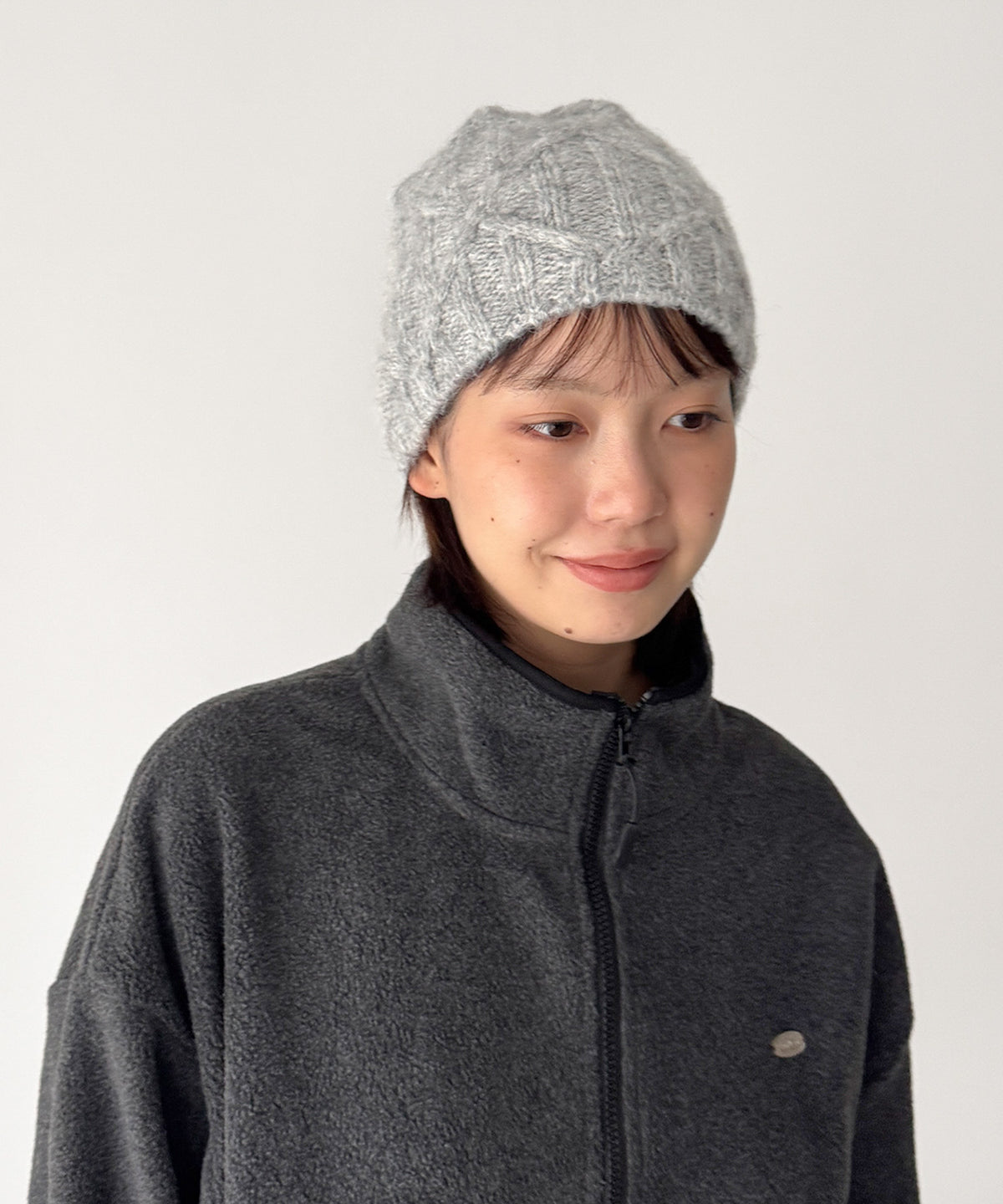 ケーブル編みニットCAP