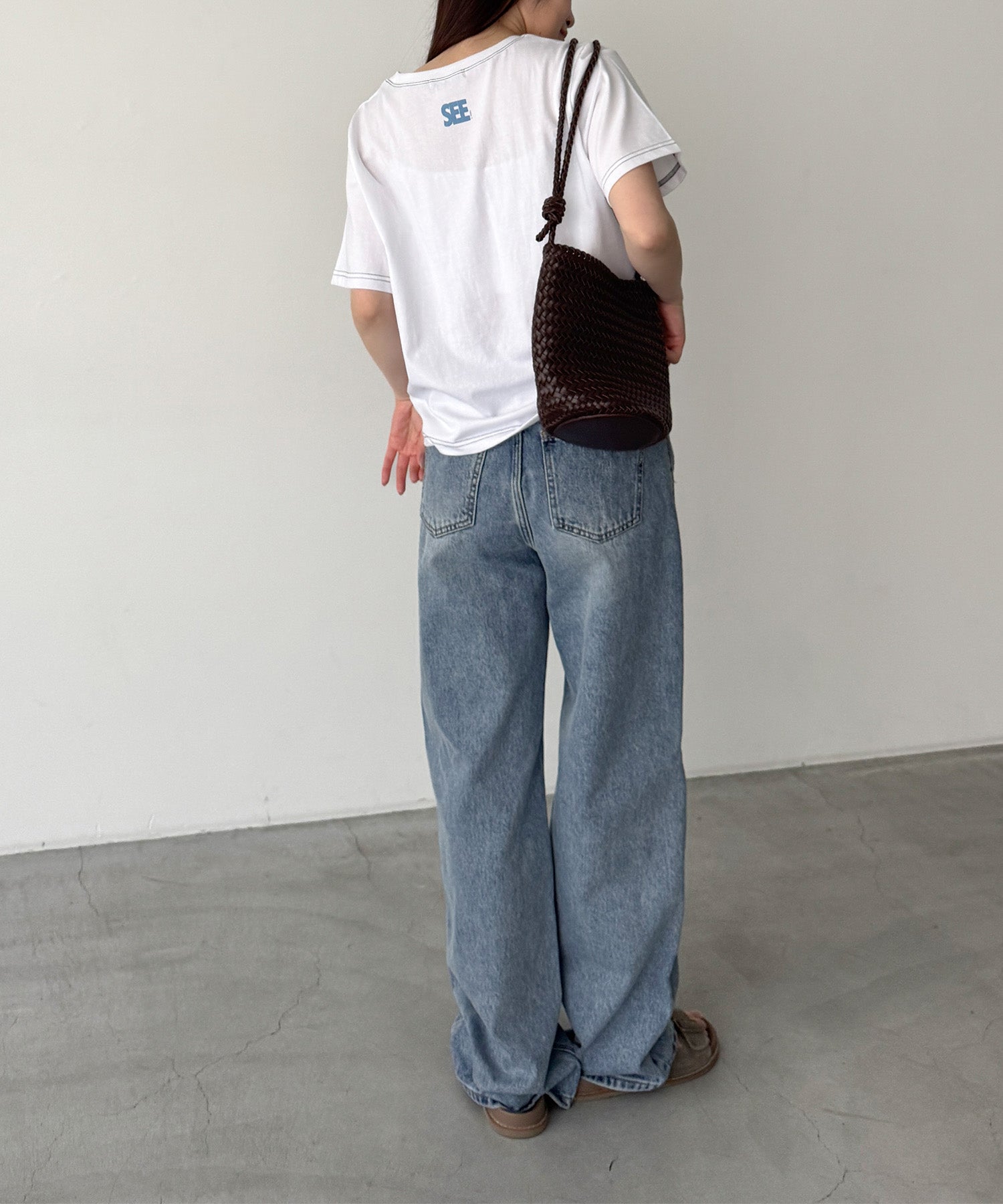 "SEE"ステッチTシャツ
