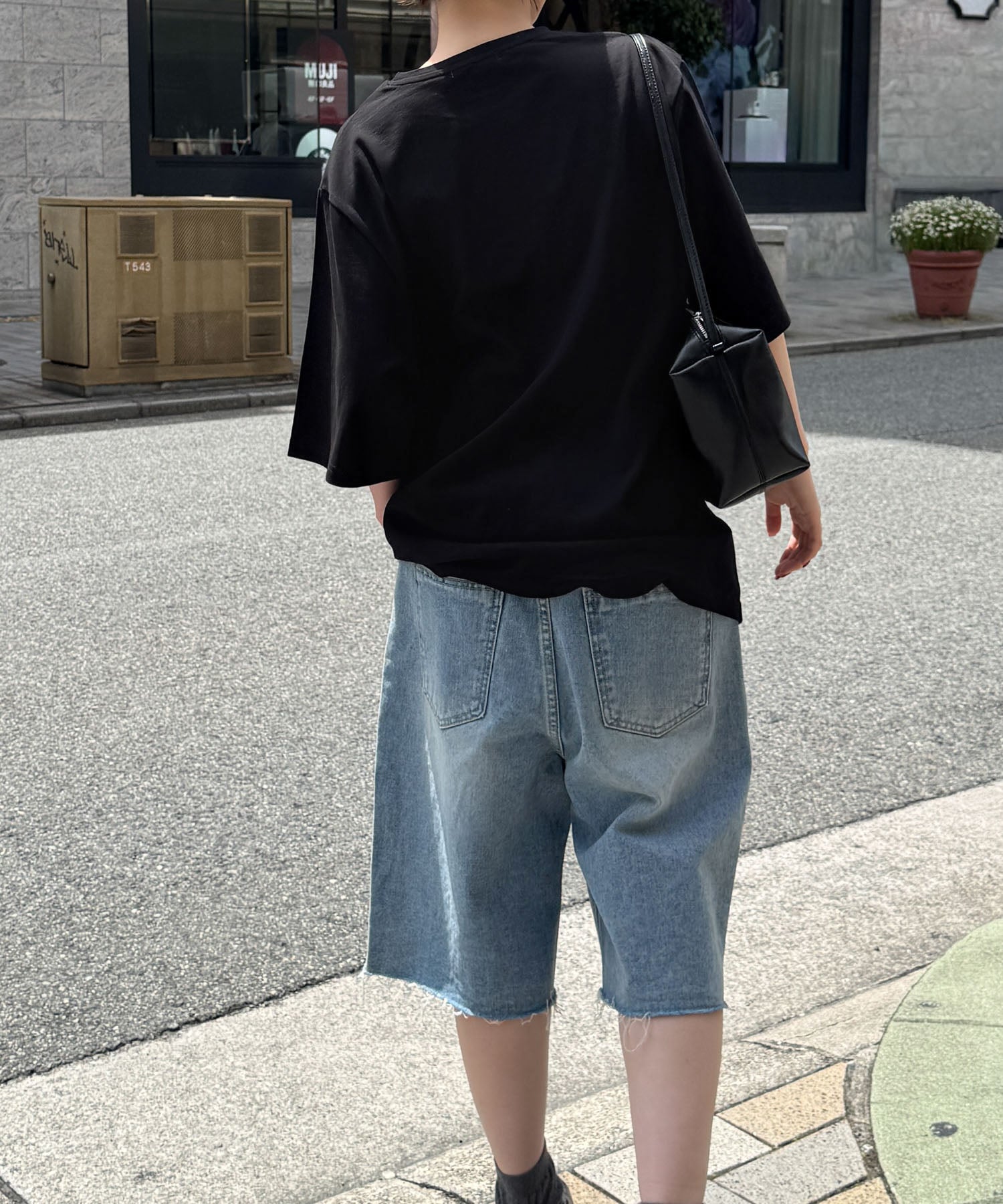 "bath time dog"Tシャツ