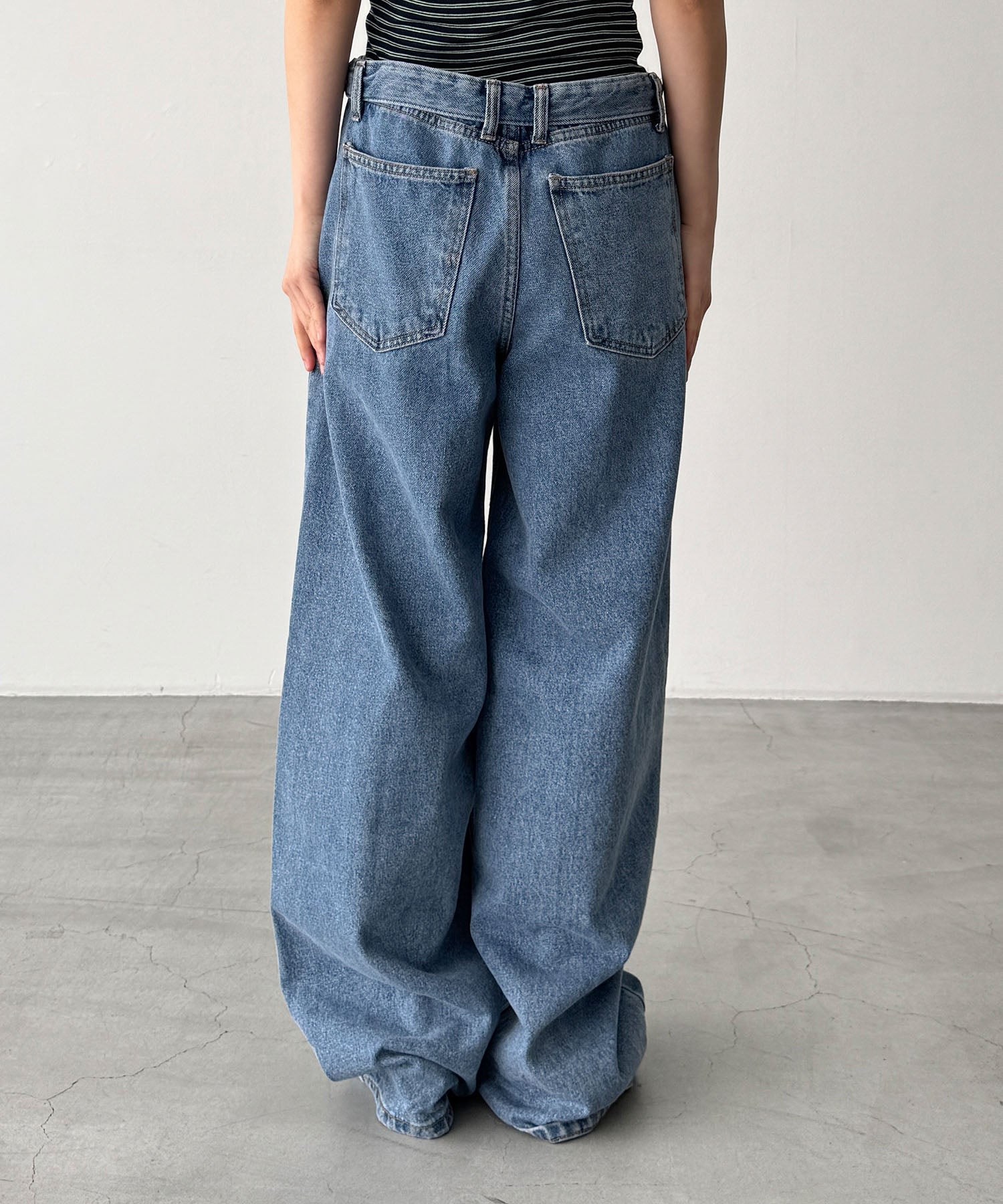 ウエストロールデニムパンツ