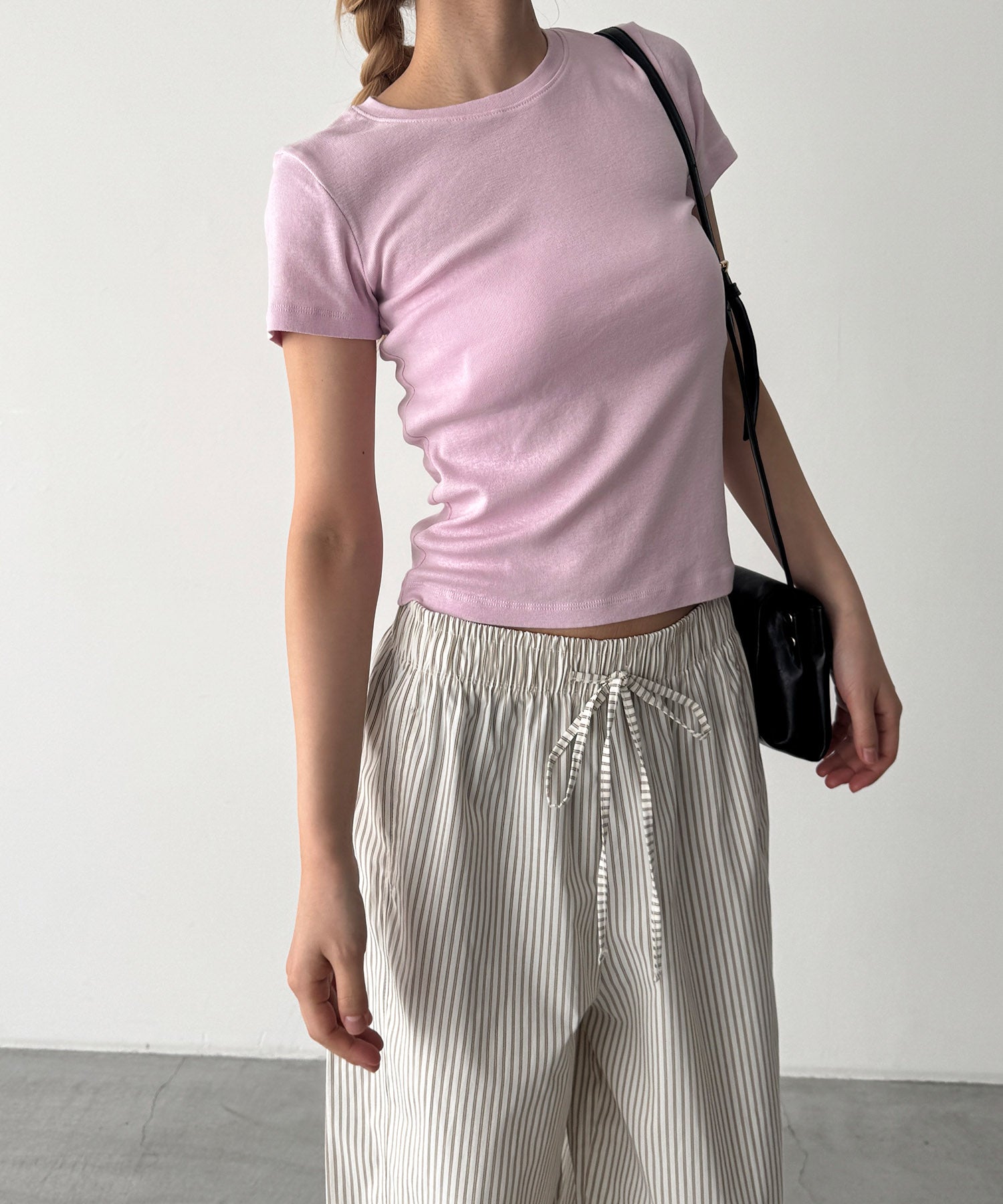 BASICコンパクトTシャツ