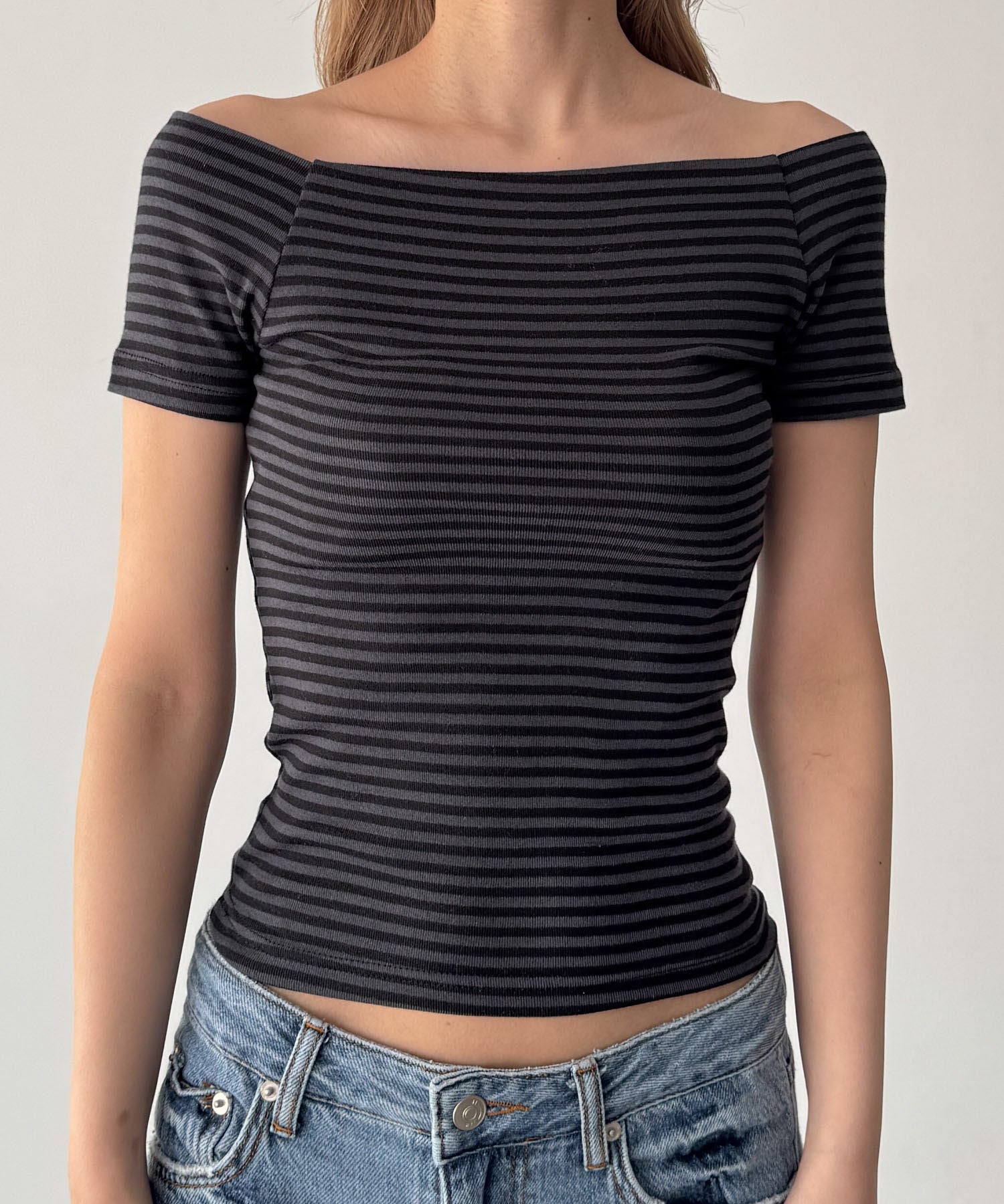 ボーダーオフショルTシャツ