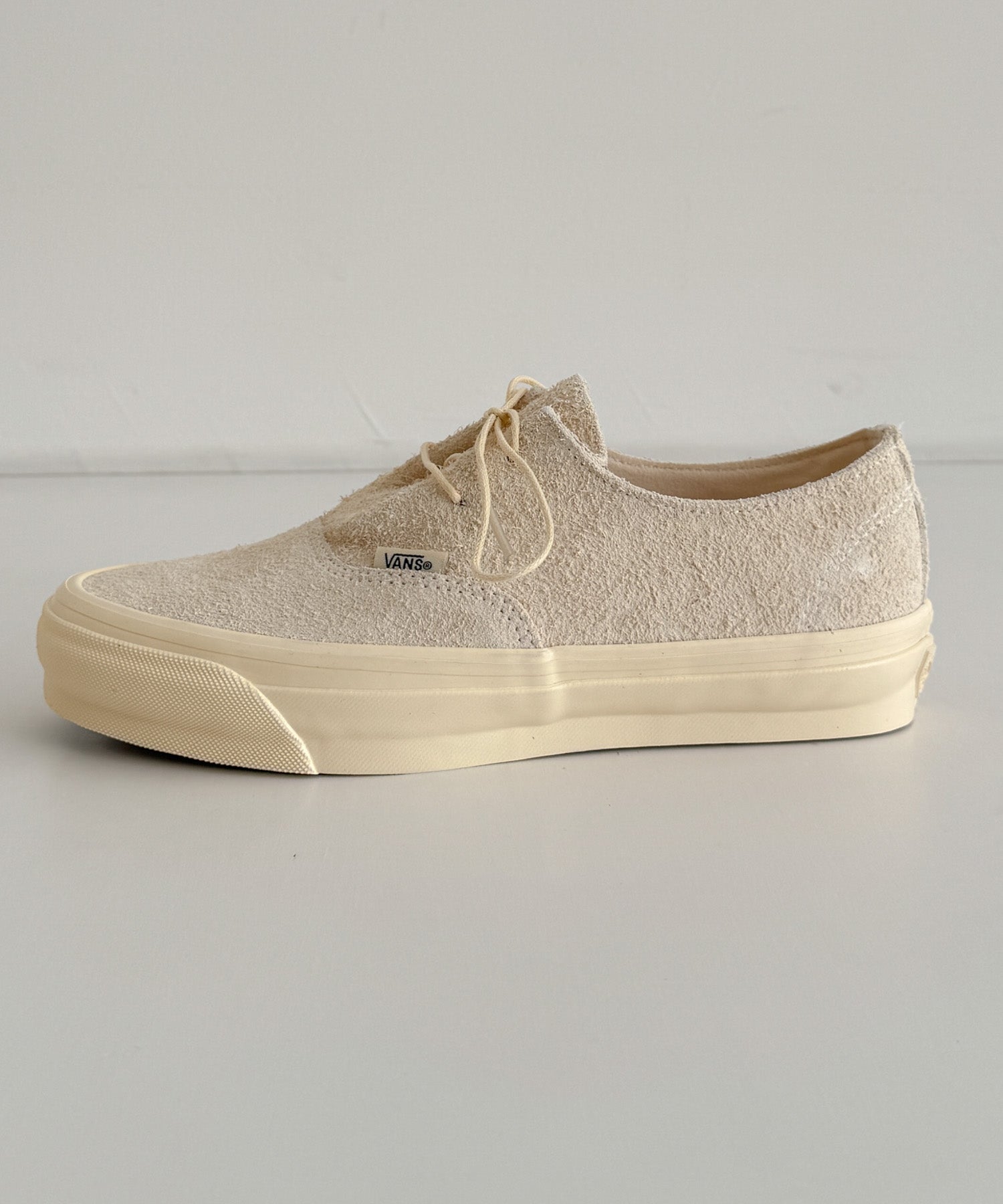 LX Authentic Ease
