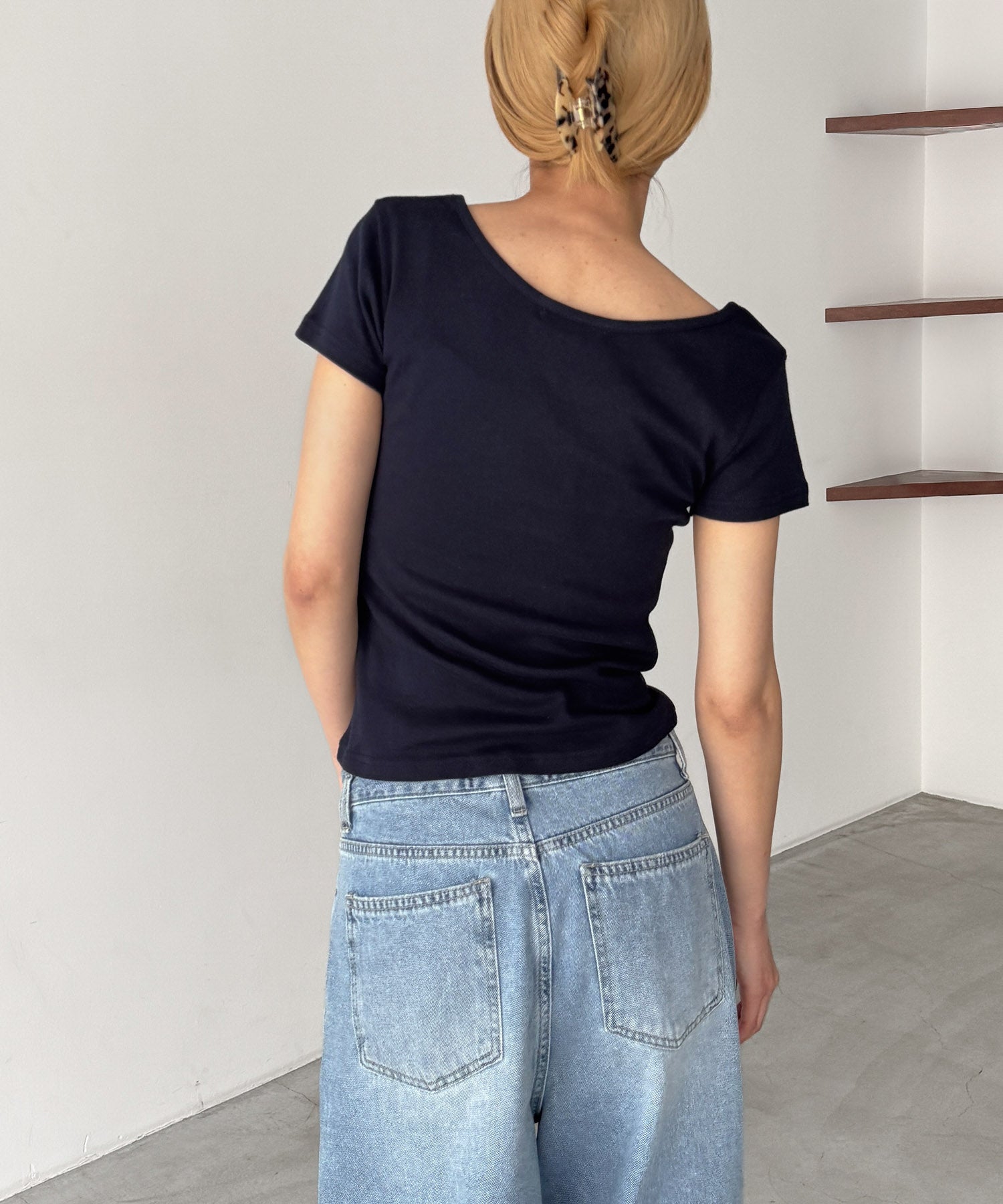 コットンラウンドネックTシャツ
