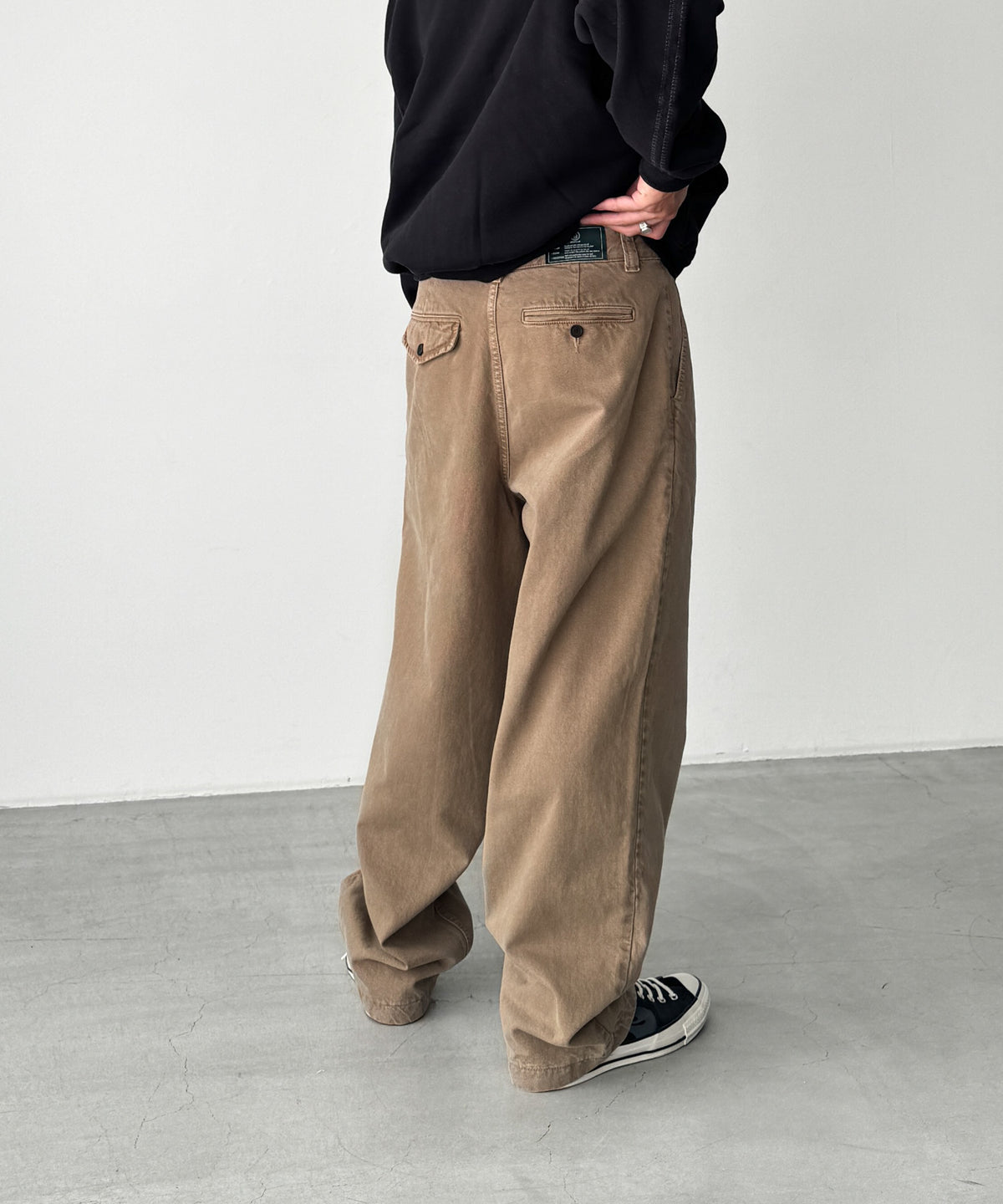 ヘビーツイルタックパンツ