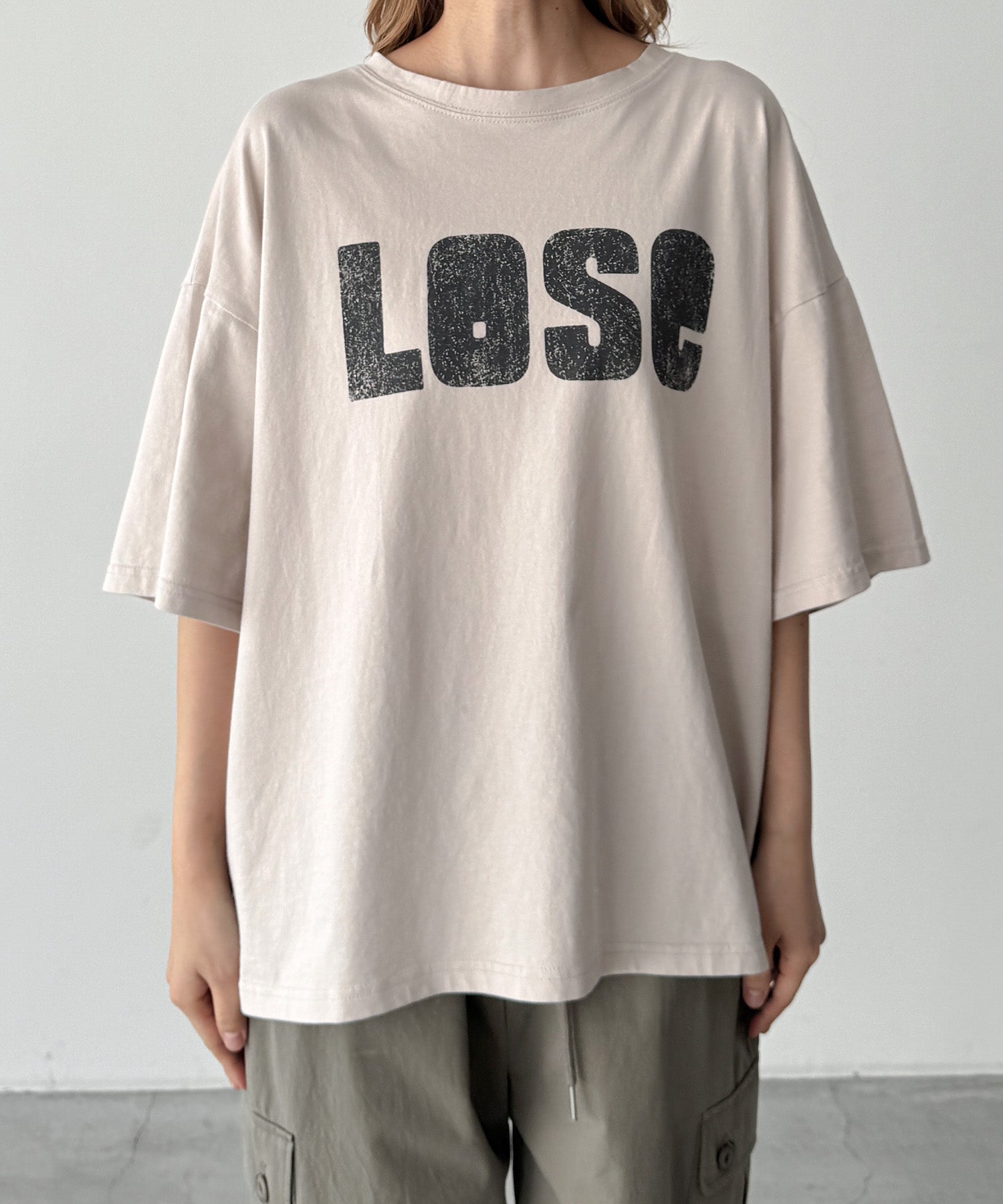"LOSE"Tシャツ
