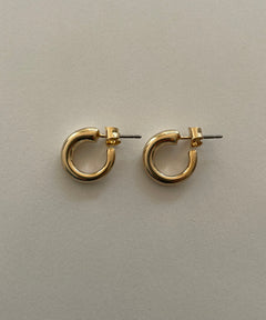 シンプルフープピアス