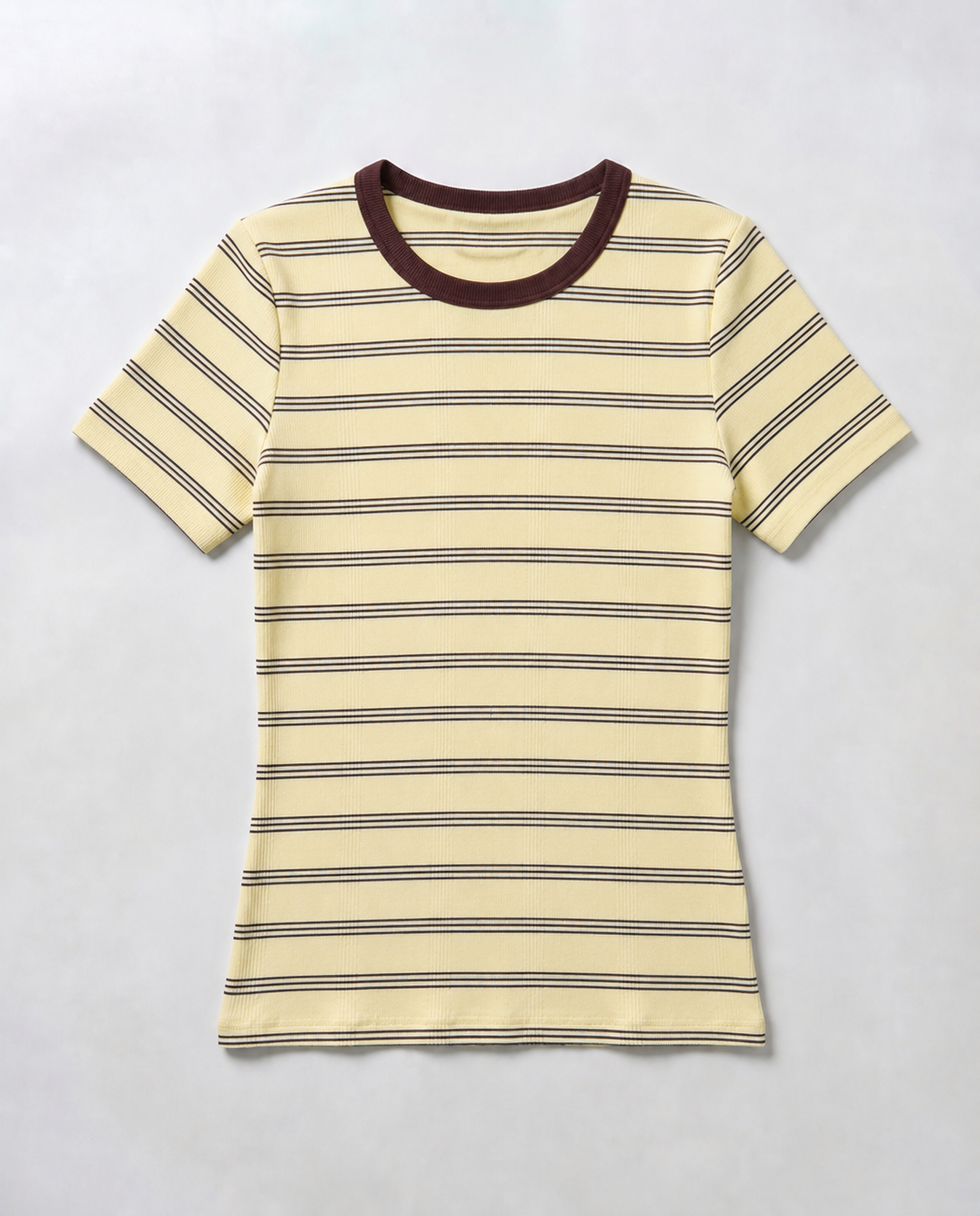 クルーネックTシャツ