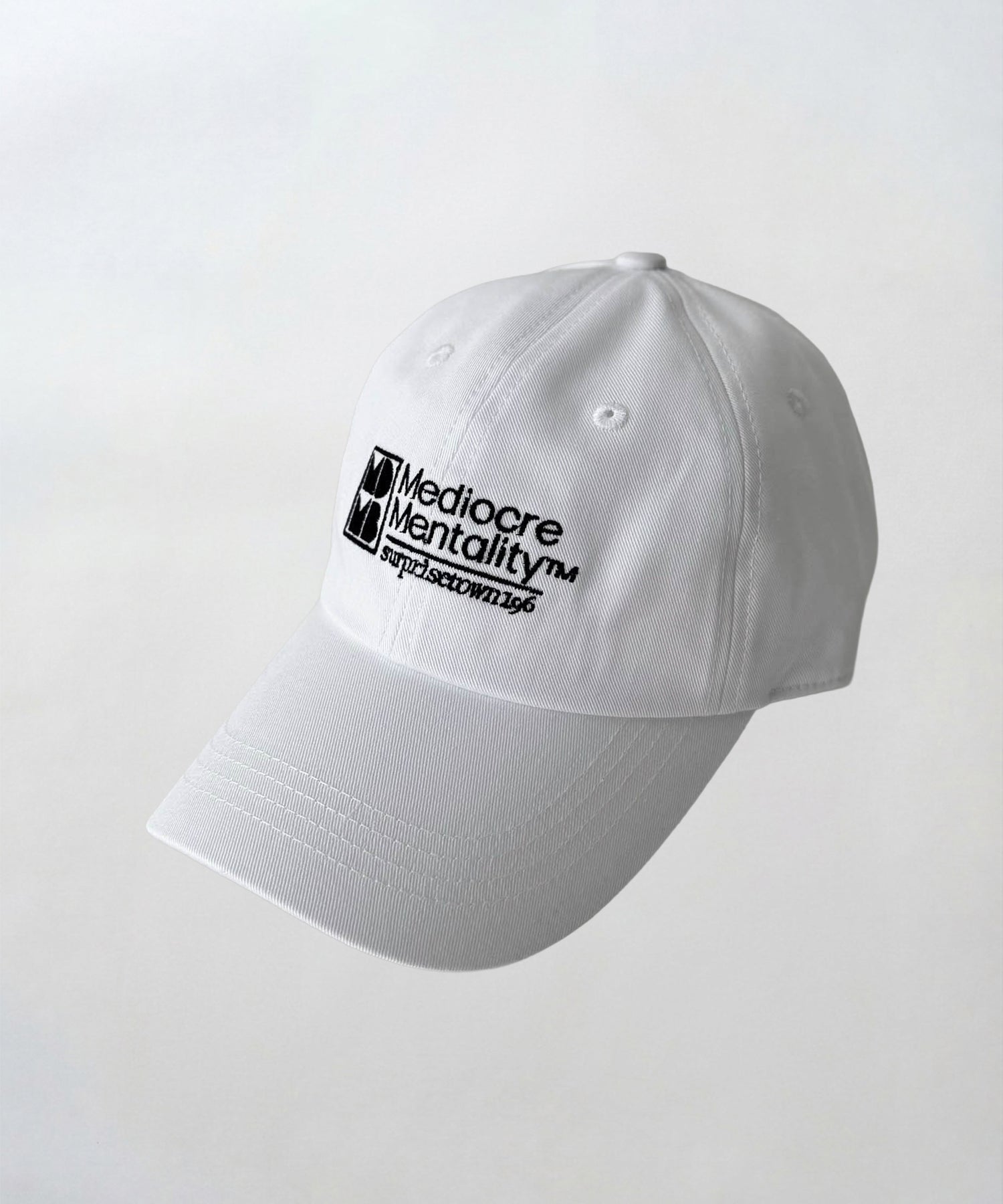 Mediocre MentalityロゴCAP