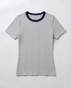 クルーネックTシャツ