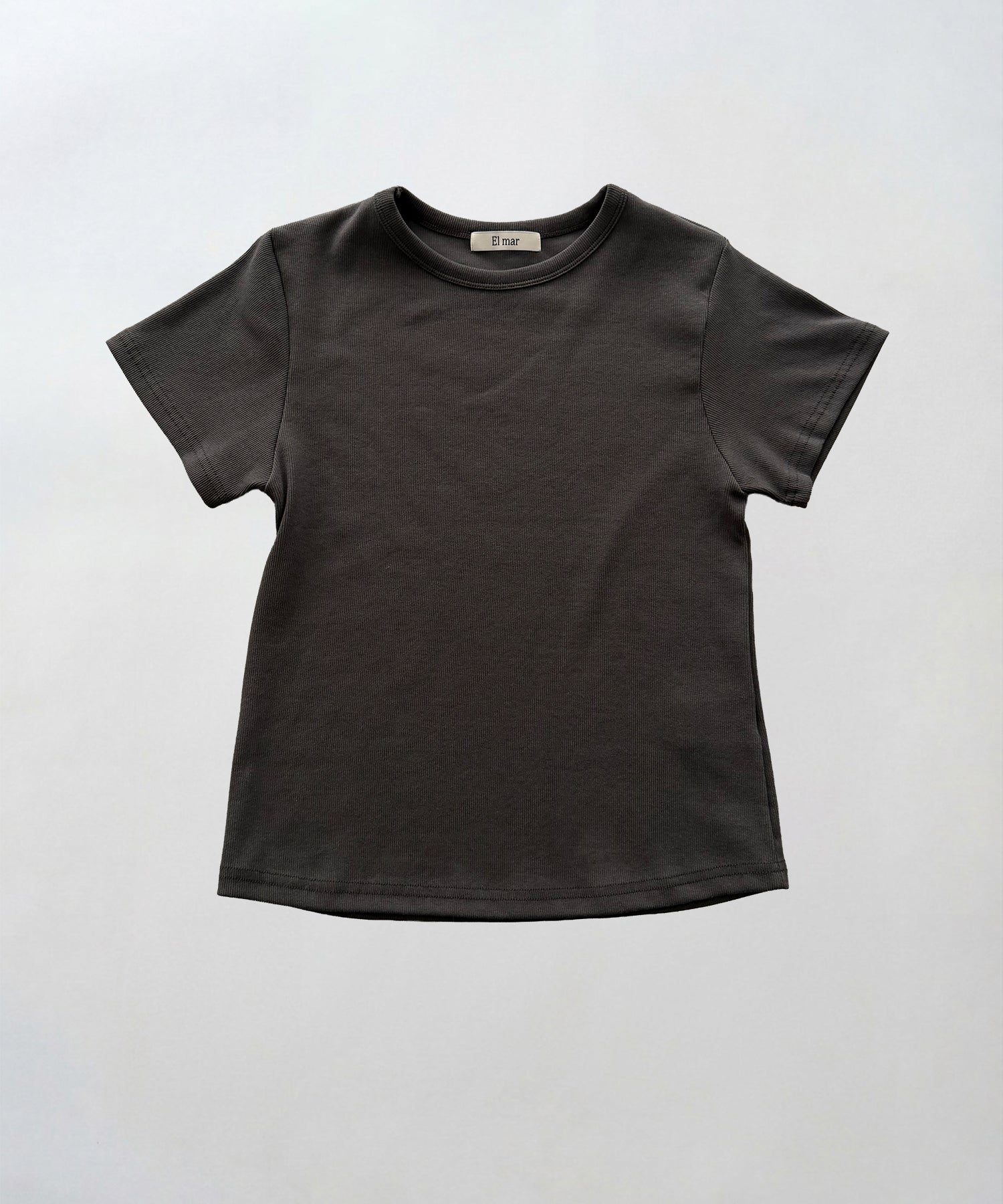 BASICコンパクトTシャツ